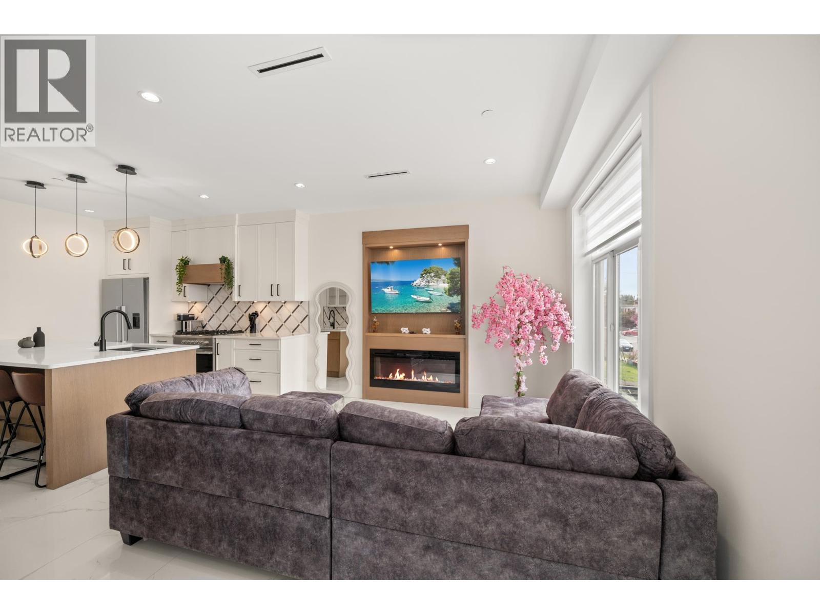 1371 E 63rd Avenue, Vancouver, British Columbia  V5X 2L5 - Photo 5 - R3177524