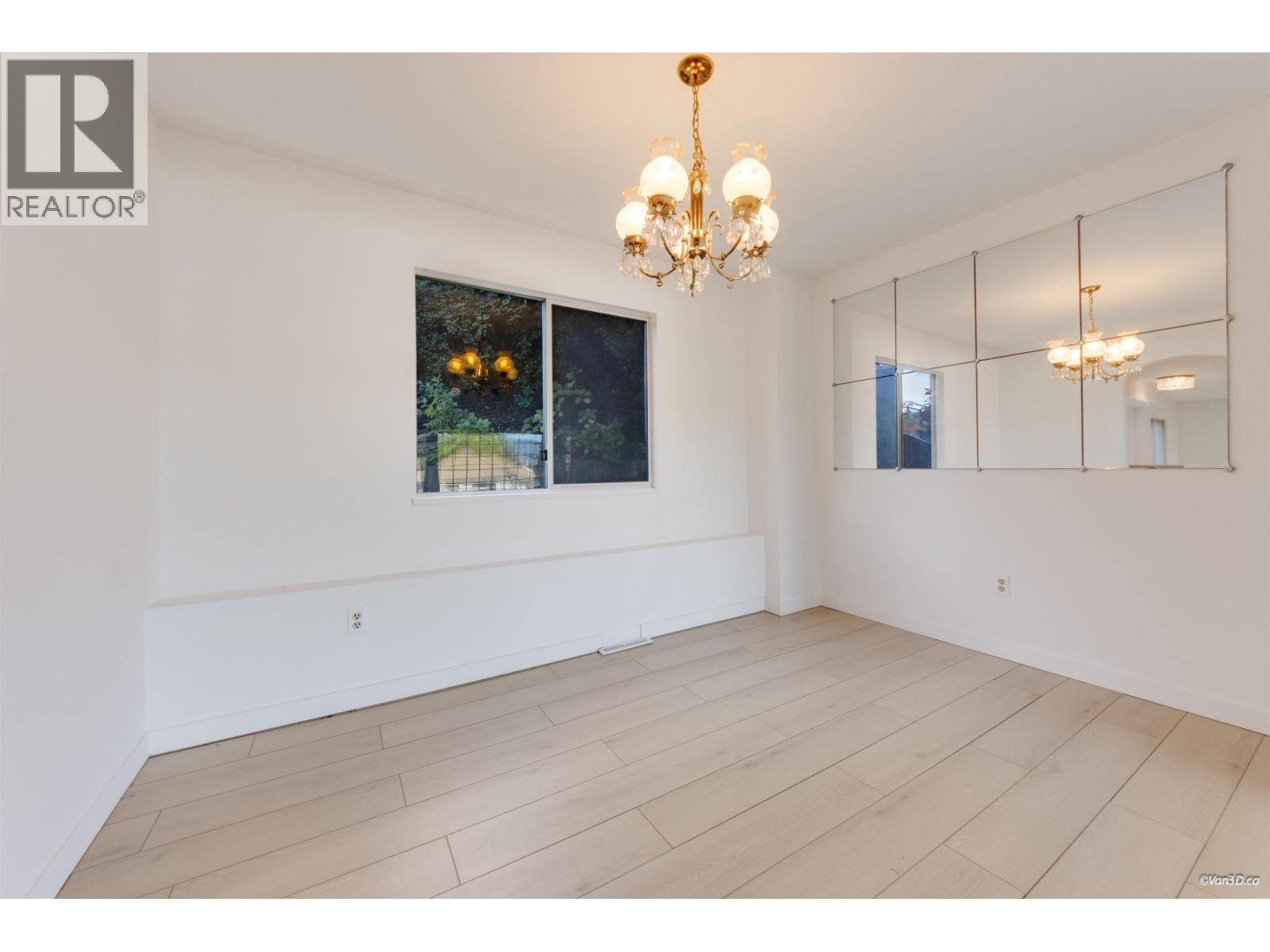3178 Leeward Court, Coquitlam, British Columbia  V3C 5A9 - Photo 21 - R3177498