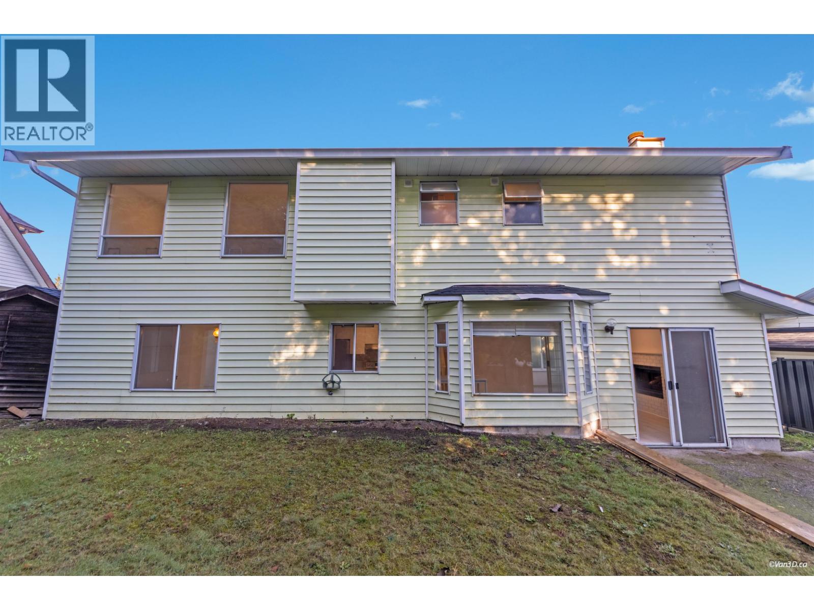 3178 Leeward Court, Coquitlam, British Columbia  V3C 5A9 - Photo 30 - R3177498