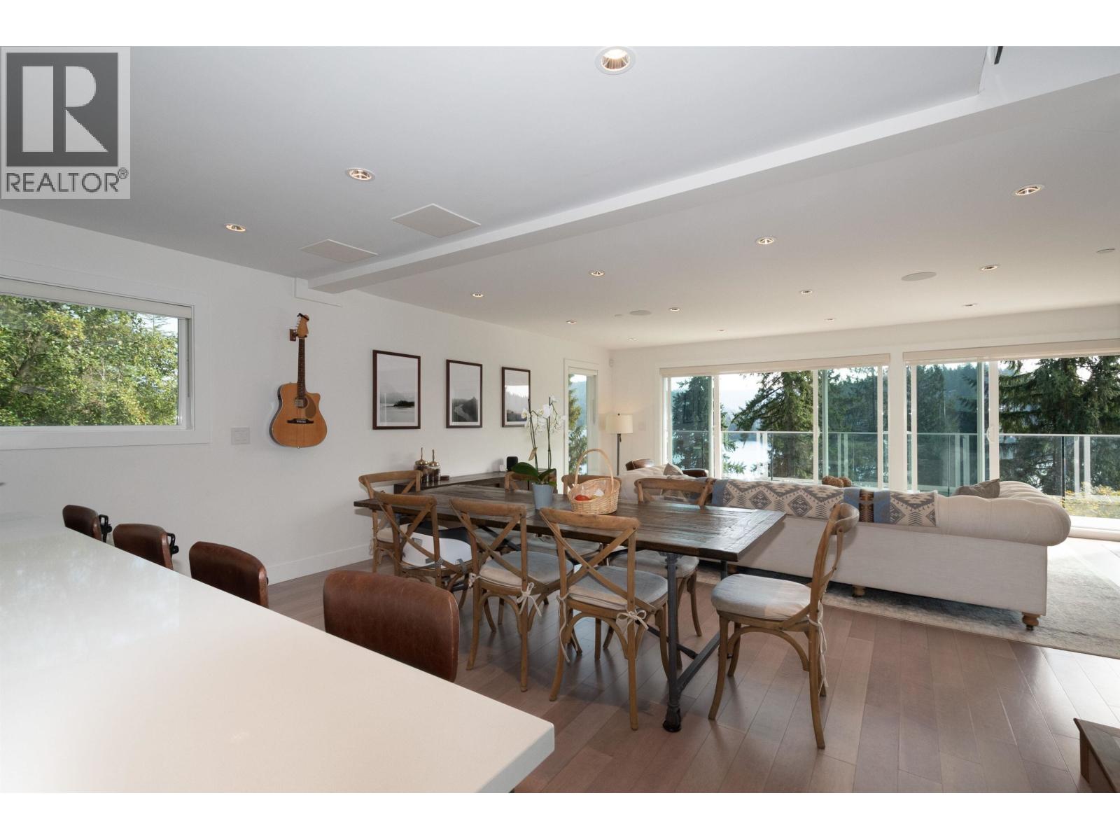 2867 Panorama Drive, North Vancouver, British Columbia  V7G 1V7 - Photo 7 - R3177513