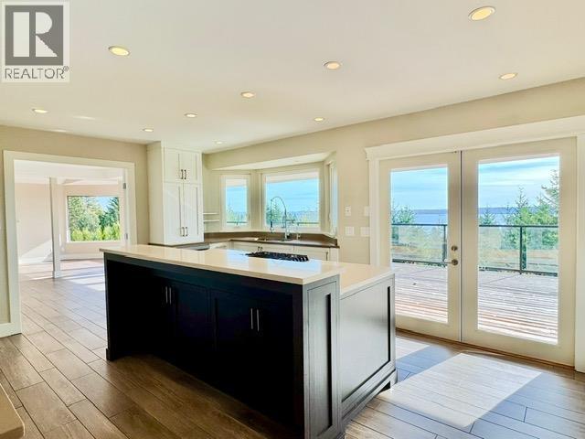4xx5 Almondel Court, West Vancouver, British Columbia  V7V 4V4 - Photo 13 - R3177499
