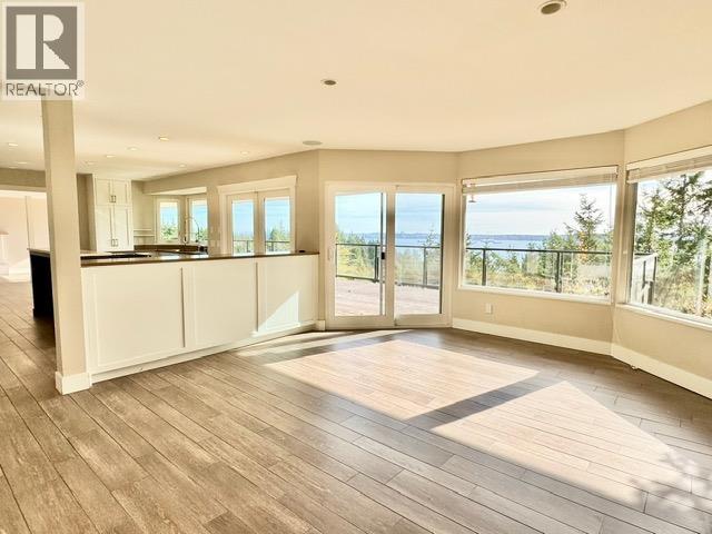 4xx5 Almondel Court, West Vancouver, British Columbia  V7V 4V4 - Photo 14 - R3177499