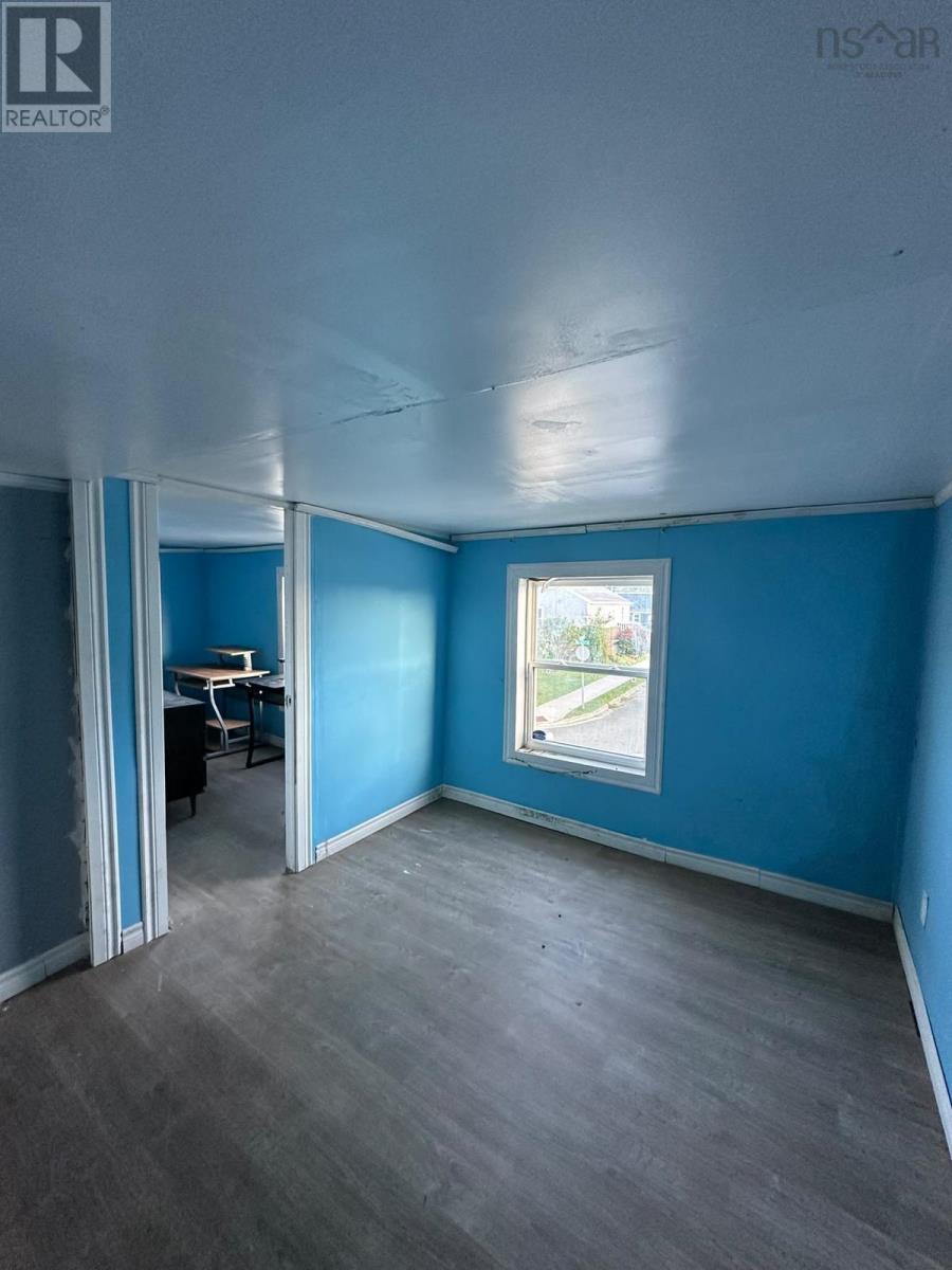 103 Bay Street, Sydney, Nova Scotia  B1N 2J6 - Photo 11 - 202626351