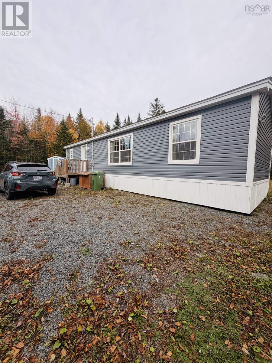 31 Lakefield Drive, Mount Uniacke, Nova Scotia  B0N 1Z0 - Photo 4 - 202626368