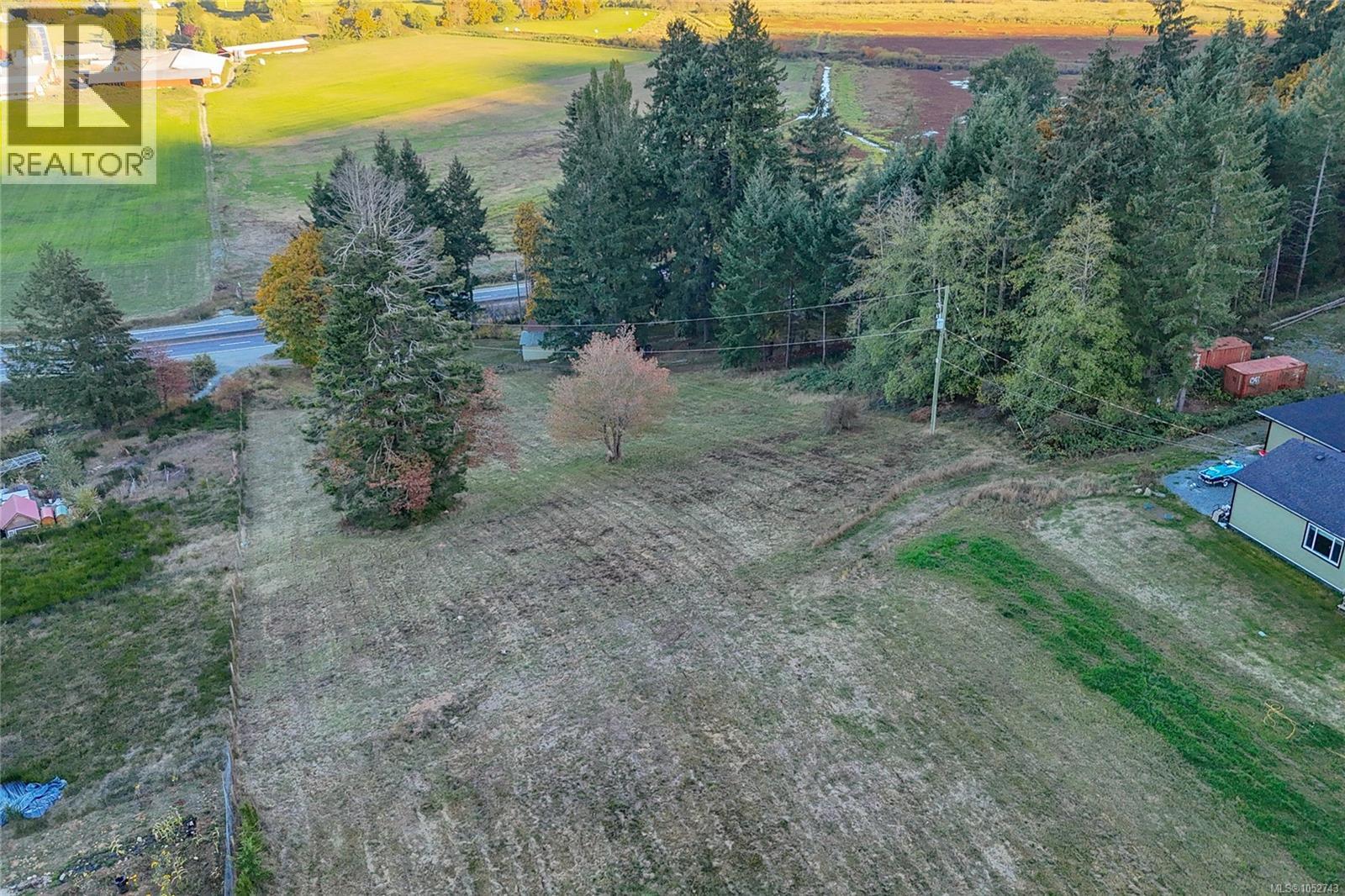 8258 Trans Canada Hwy