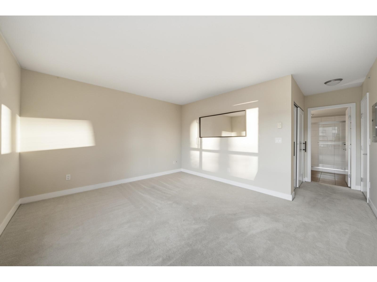 303 15777 Marine Drive, White Rock, British Columbia  V4B 1E5 - Photo 16 - R3130707