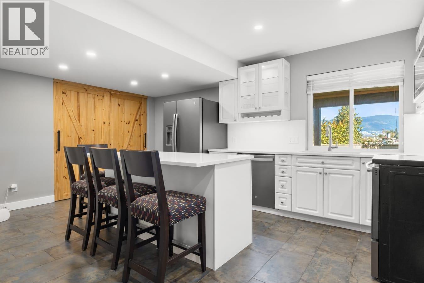 2137 Parapet Terrace, Port Coquitlam, British Columbia  V3C 5E2 - Photo 34 - R3177417