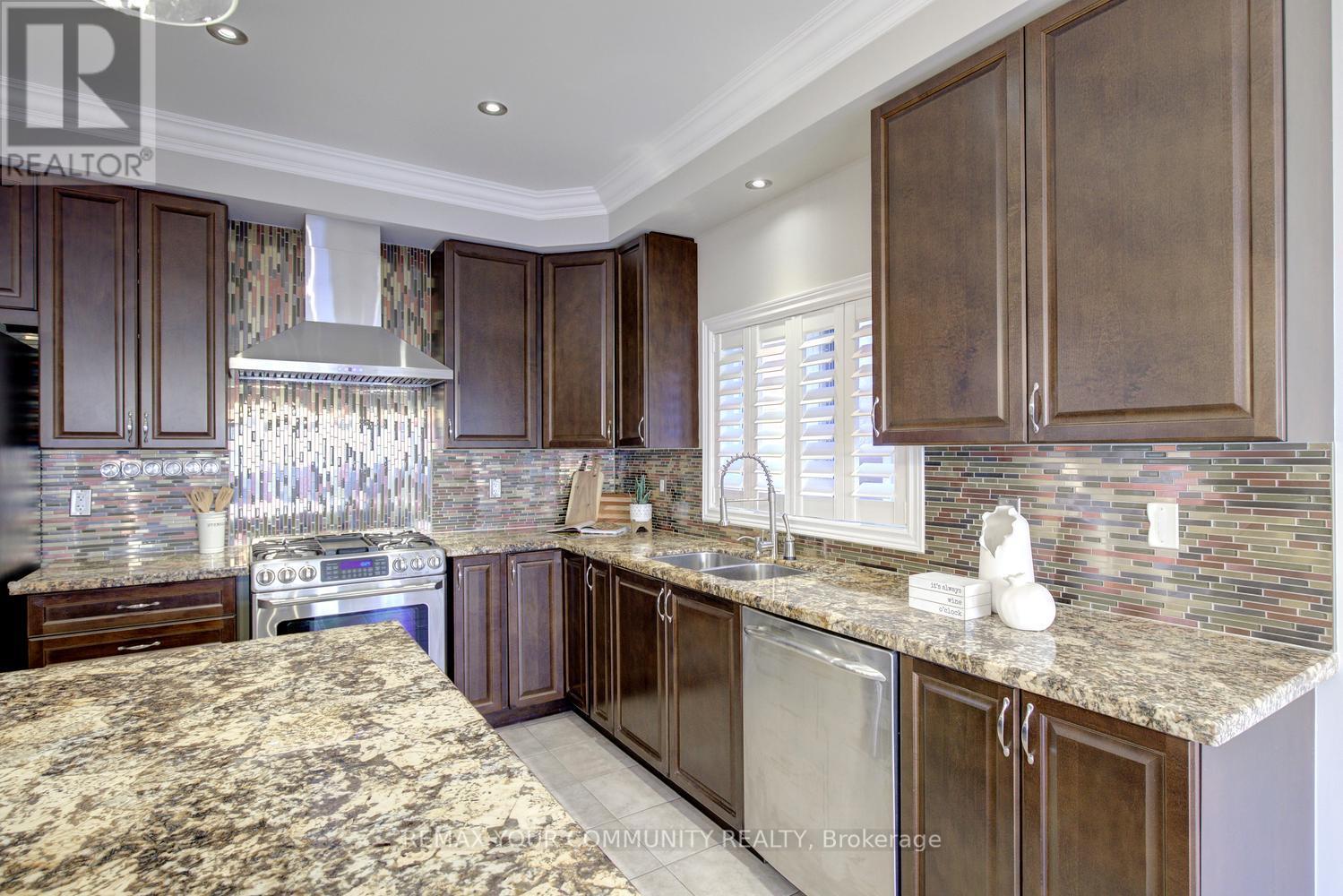 108 Golden Forest Road, Vaughan, Ontario  L6A 0S6 - Photo 19 - N14104130