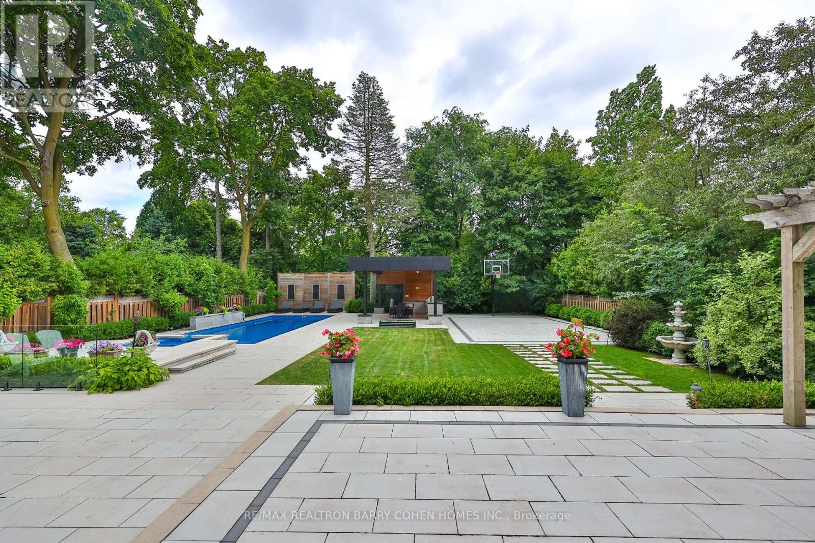 39 Arjay Crescent, Toronto, Ontario  M2L 1C6 - Photo 26 - C13636384
