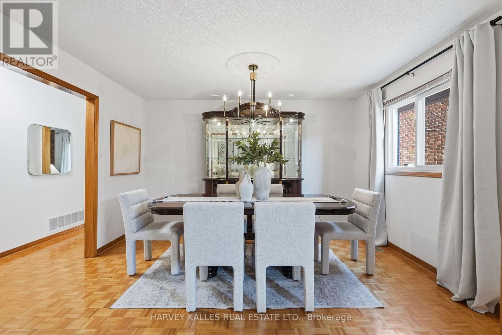 4222 Angeloni Drive, Mississauga (Rathwood), Ontario  L4Z 2S9 - Photo 8 - W14104134