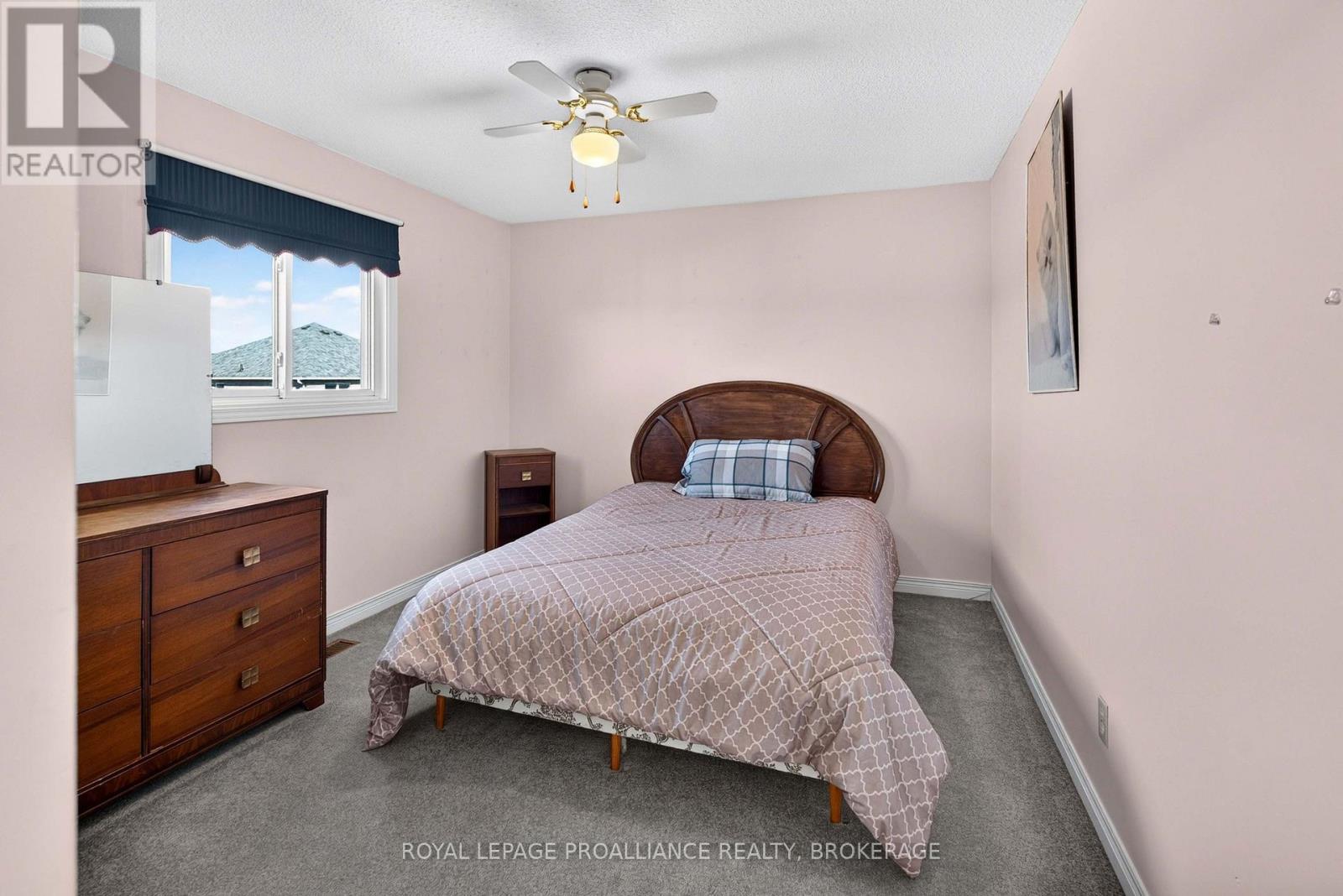 323 Sunrise Crescent, Kingston (East Gardiners Rd), Ontario  K7M 8A5 - Photo 25 - X14103368