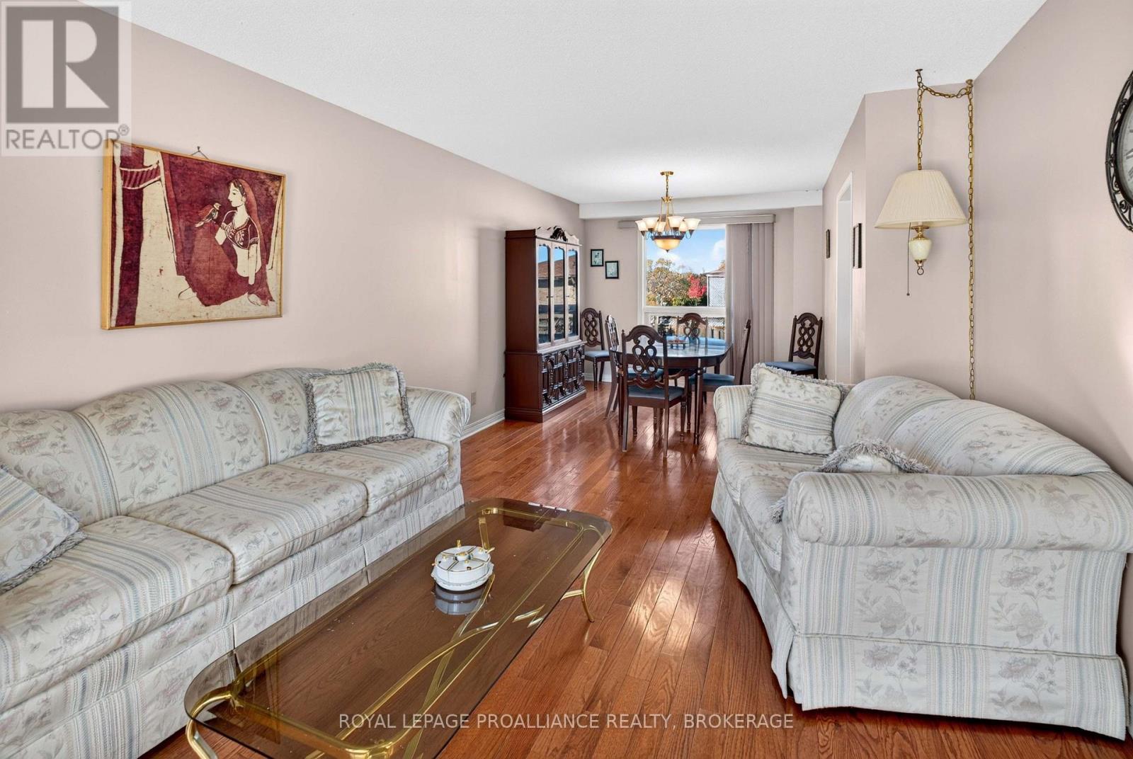 323 Sunrise Crescent, Kingston (East Gardiners Rd), Ontario  K7M 8A5 - Photo 6 - X14103368