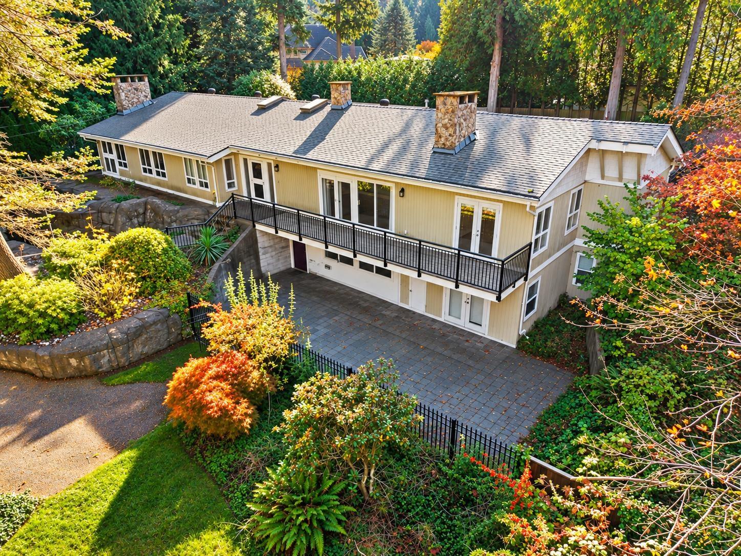 13284 CRESCENT ROAD, surrey, British Columbia