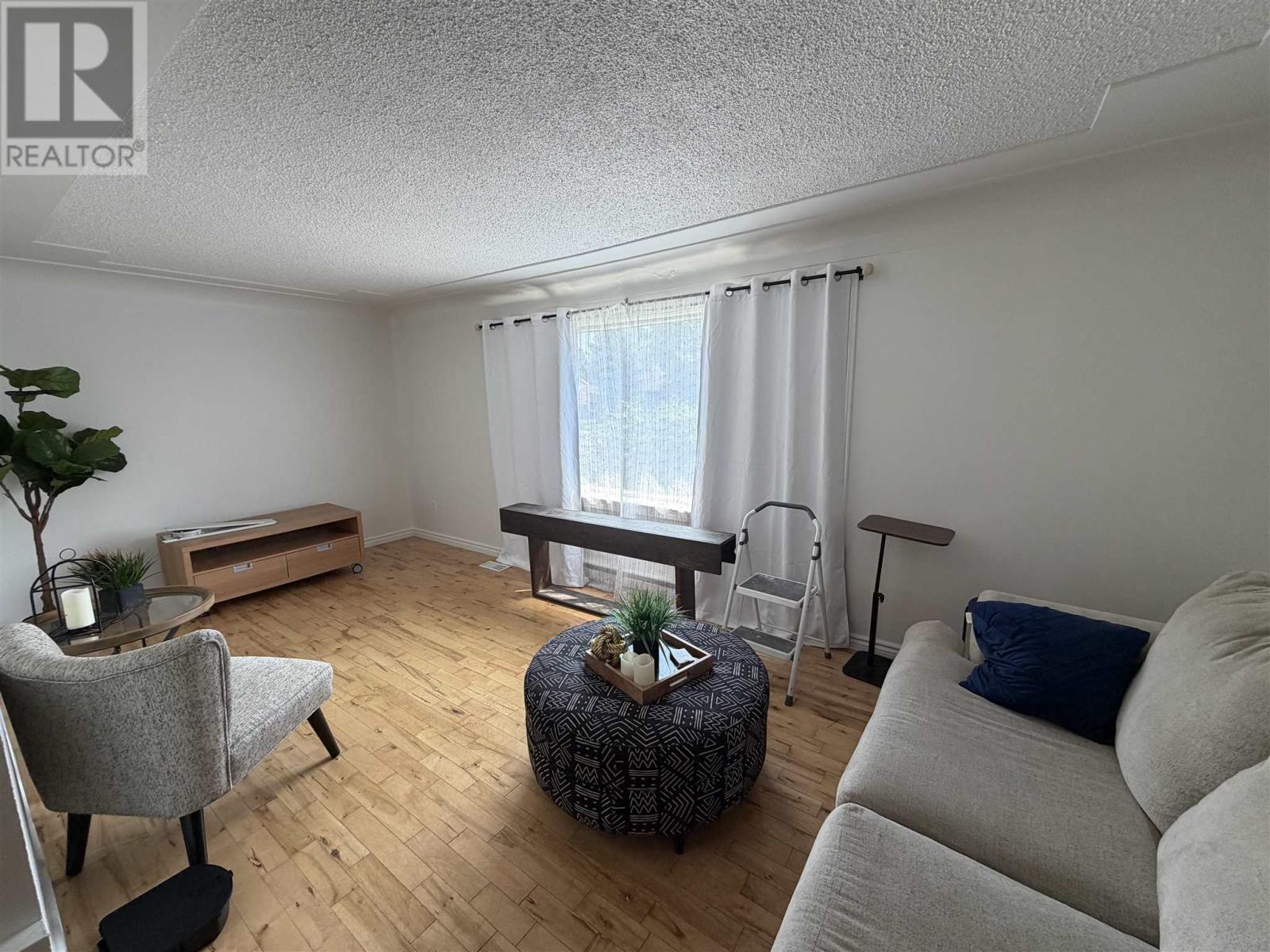 328 Mcnabb St, Sault Ste. Marie, Ontario  P6B 2B4 - Photo 11 - SM262945