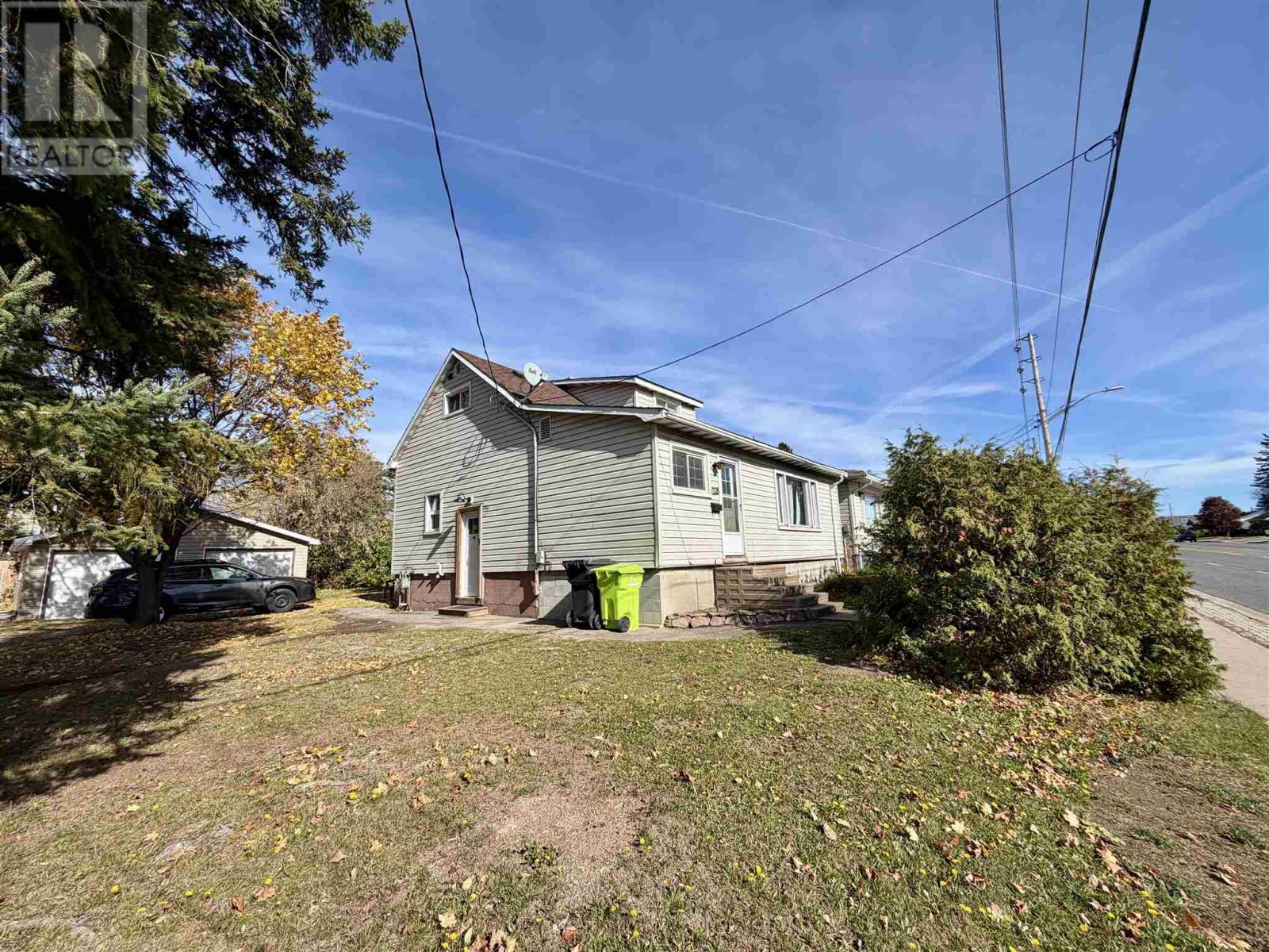 328 Mcnabb St, Sault Ste. Marie, Ontario  P6B 2B4 - Photo 27 - SM262945