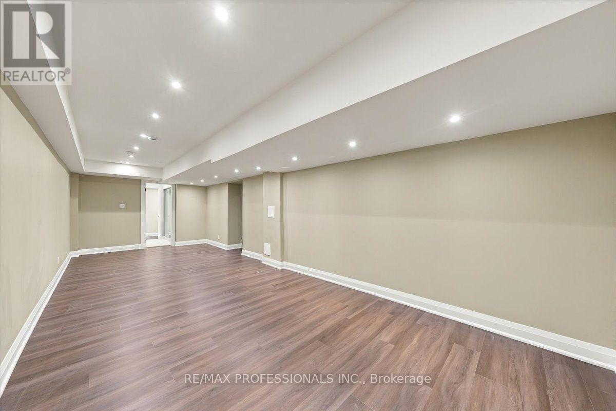 53 Edenvale Crescent, Toronto, Ontario M9A 4A5 - Photo 39 - W13845826