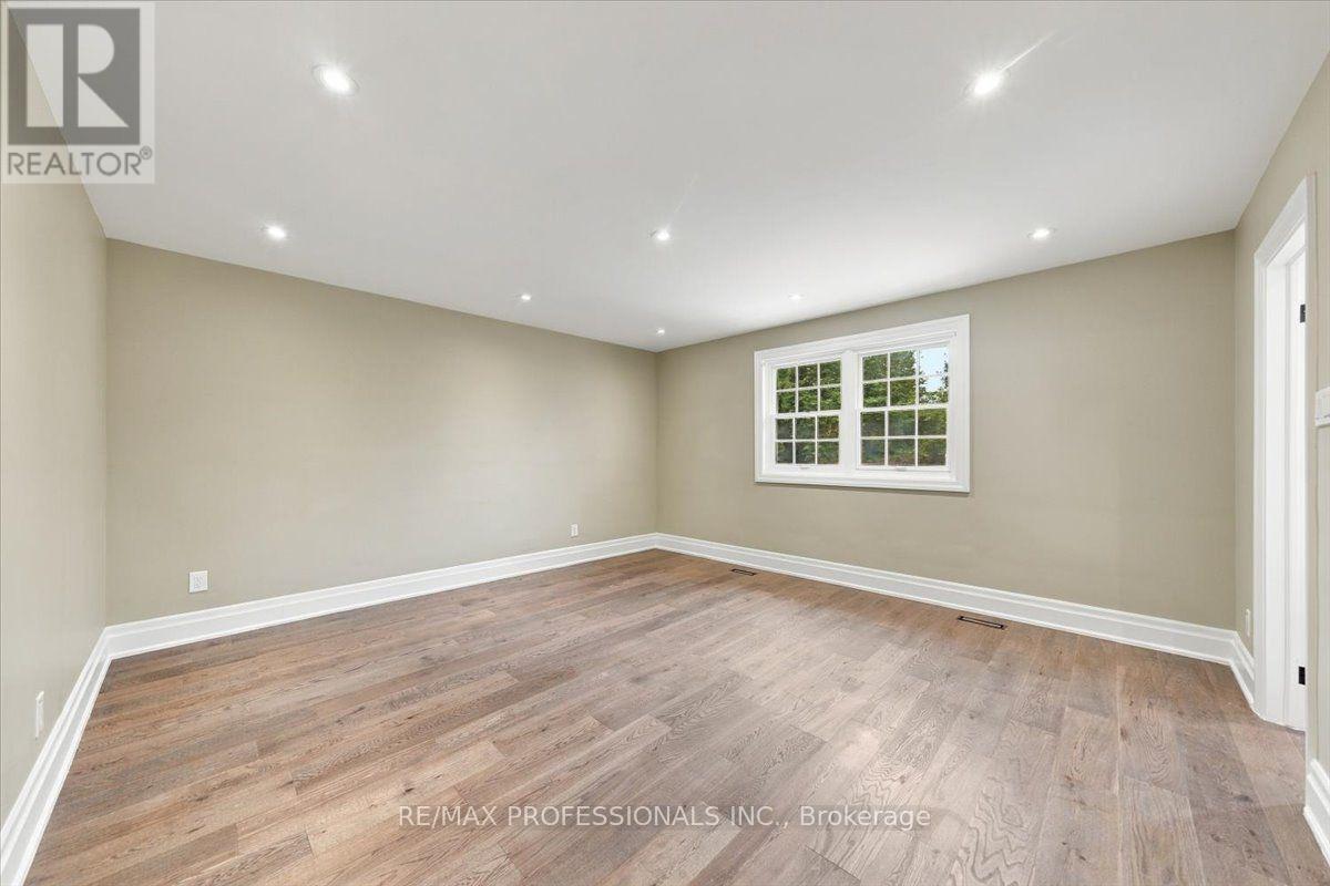 53 Edenvale Crescent, Toronto, Ontario M9A 4A5 - Photo 22 - W13845826