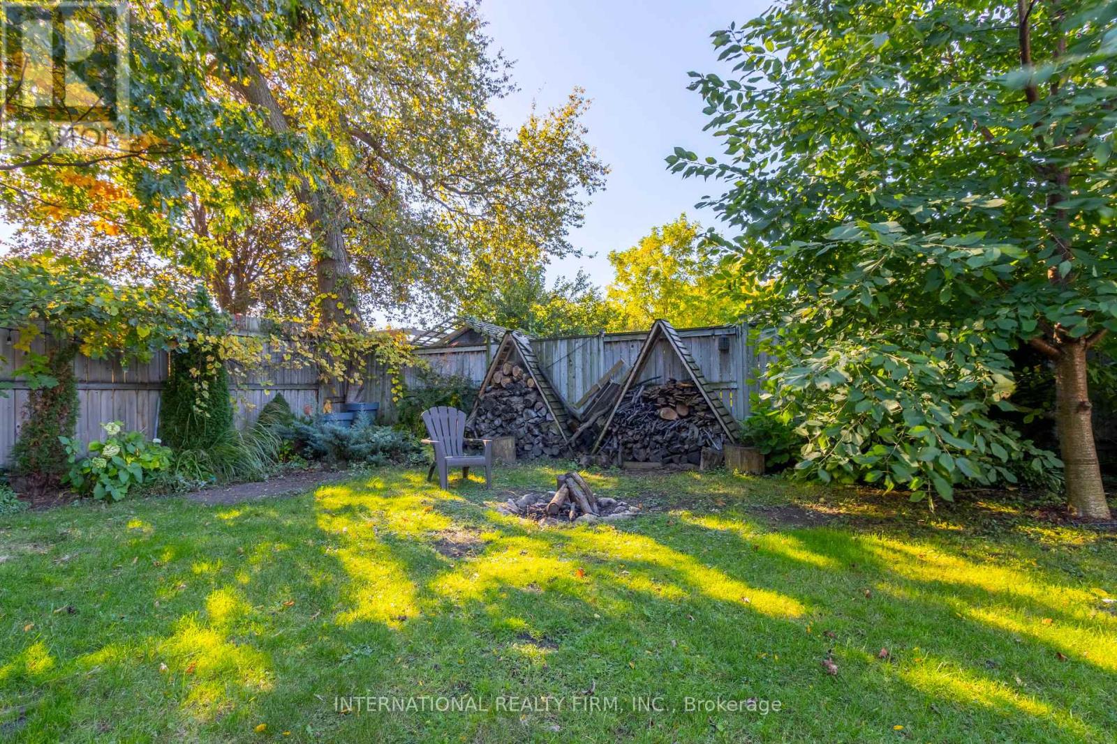 582 South Service Road, Mississauga, Ontario  L5G 2S6 - Photo 23 - W14083552