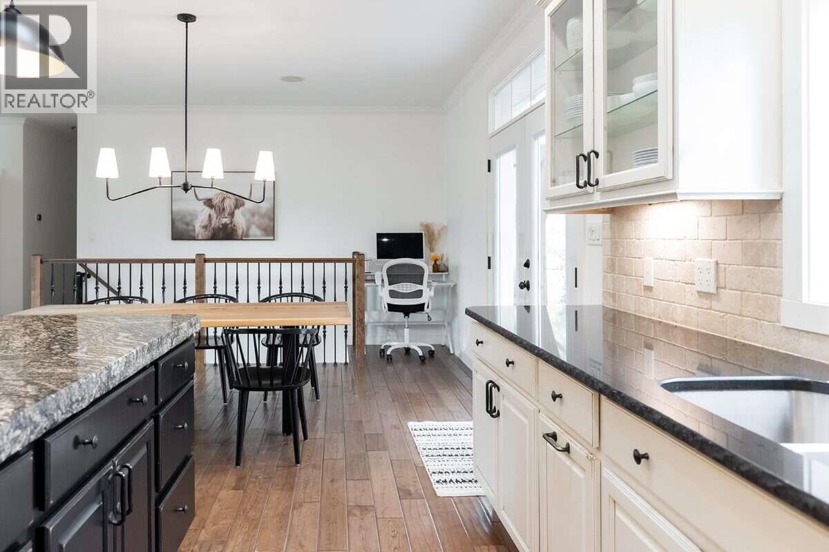 830 Devon Street, Creston, British Columbia  V0B 1G6 - Photo 39 - 10404273