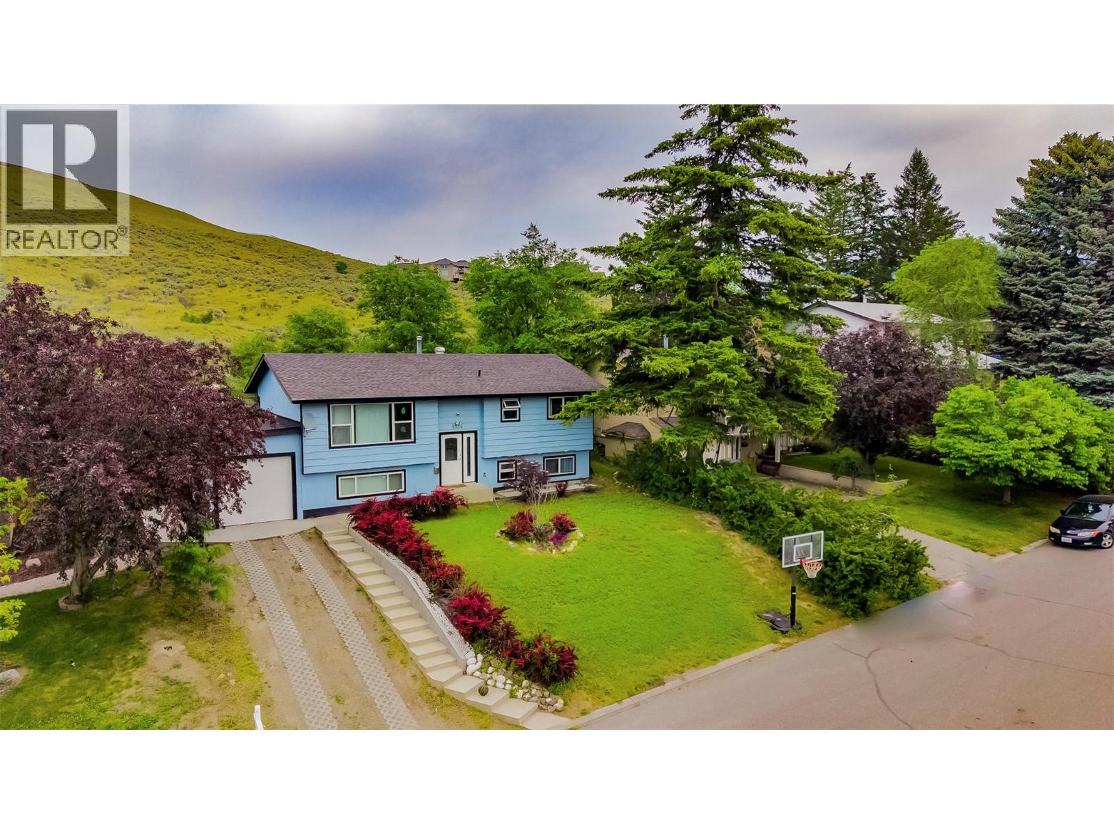 1334 Hook Drive, Kamloops, British Columbia  V2B 7S9 - Photo 2 - 10404068