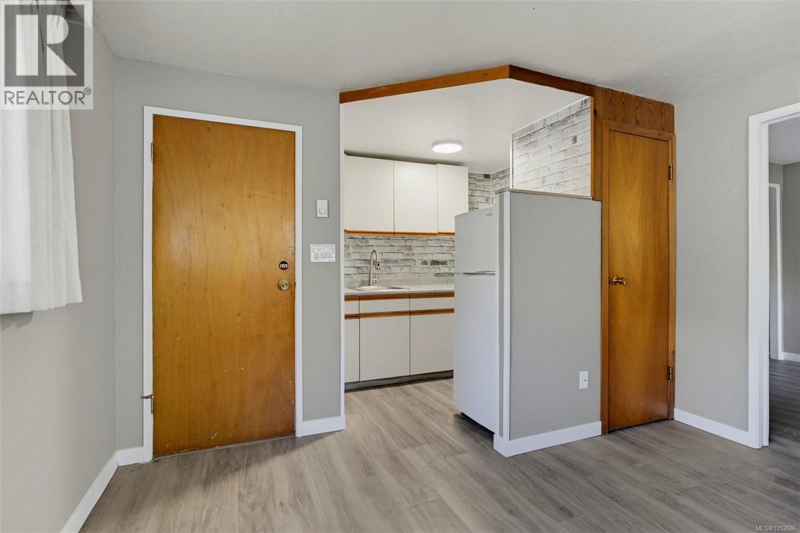 1790 Denman St, Victoria, British Columbia  V8R 1Y4 - Photo 21 - 1052686