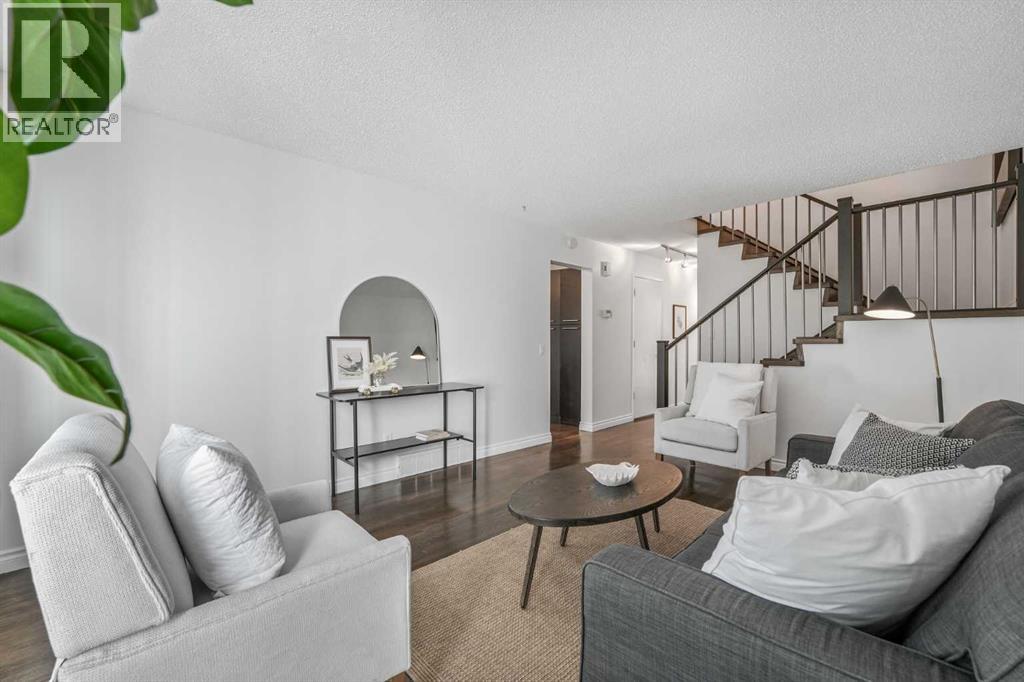 6, 2815 Palliser Drive SW, Calgary, Alberta  T2V 3S8 - Photo 9 - A2339466