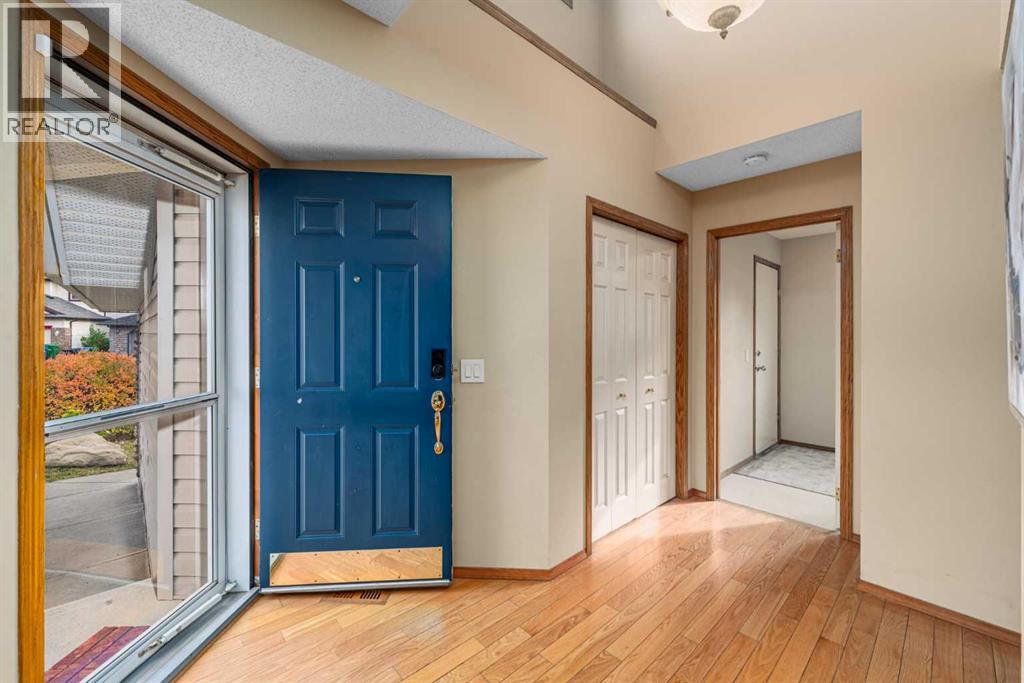 202 Panorama Hills Close NW, Calgary, Alberta  T2K 5J3 - Photo 6 - A2351427