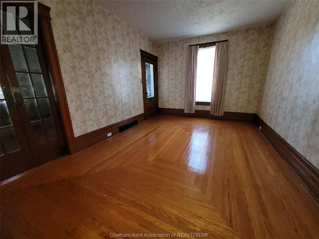61 London Road, Thamesville, Ontario  N0P 2K0 - Photo 13 - 26025721