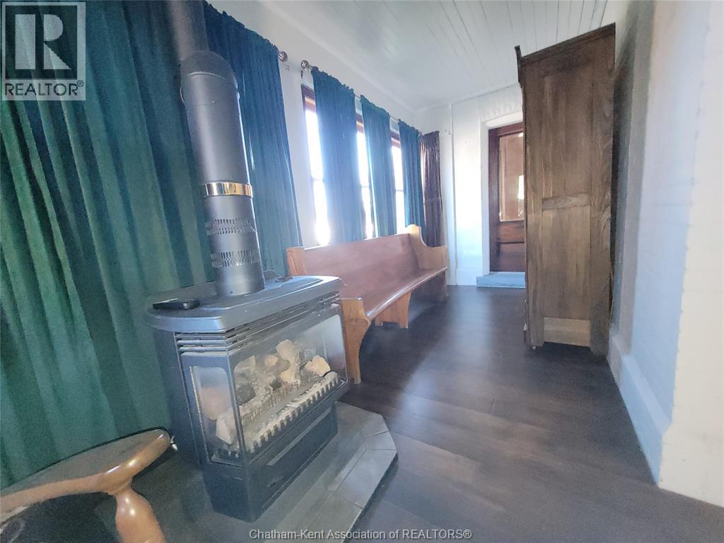 61 London Road, Thamesville, Ontario  N0P 2K0 - Photo 35 - 26025721