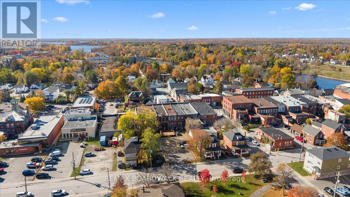 113 Bridge Street, Carleton Place, Ontario  K7C 2V4 - Photo 13 - X14104320