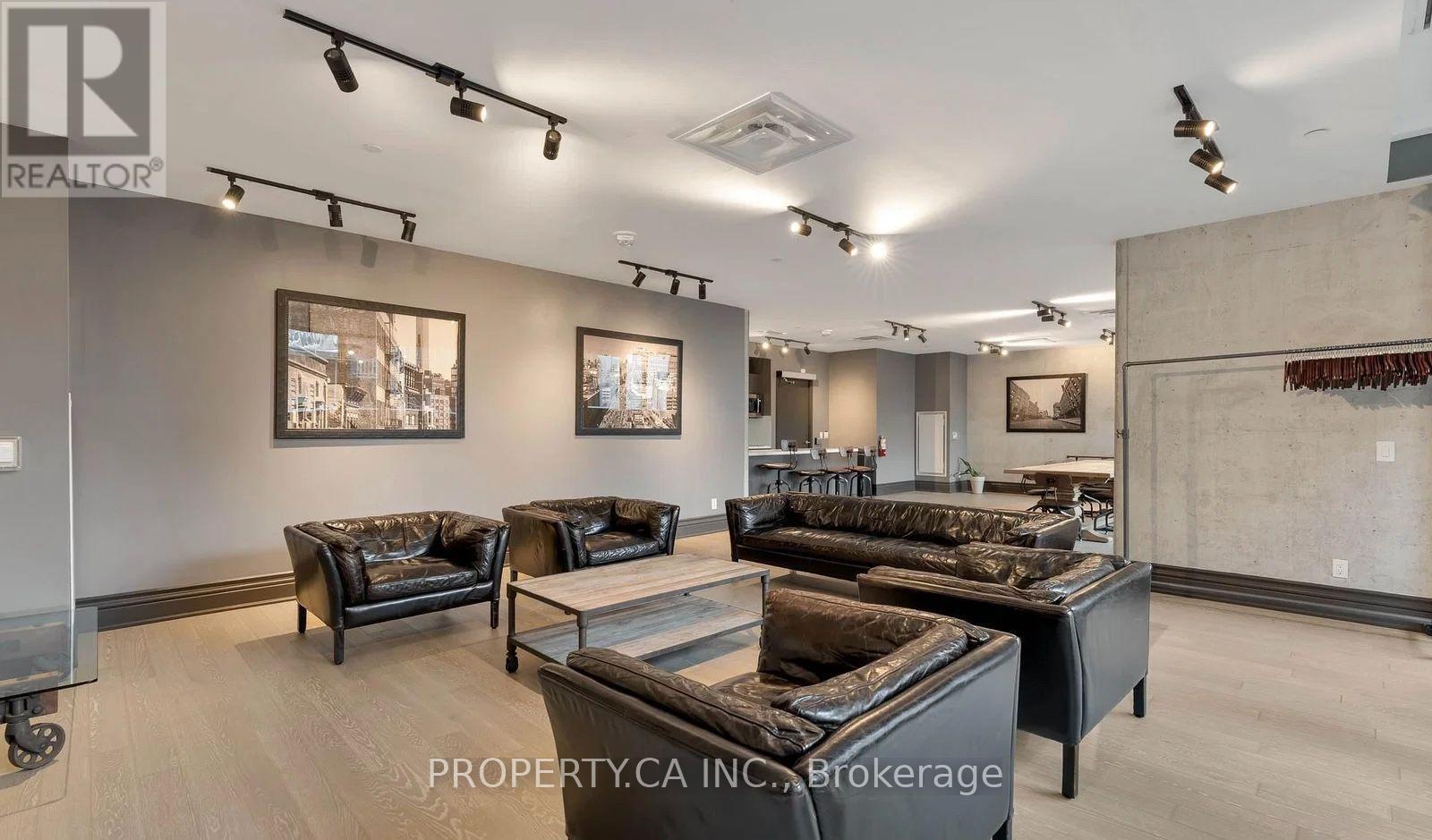 301 - 608 Richmond Street N, Toronto, Ontario  M5V 0N9 - Photo 17 - C13823114