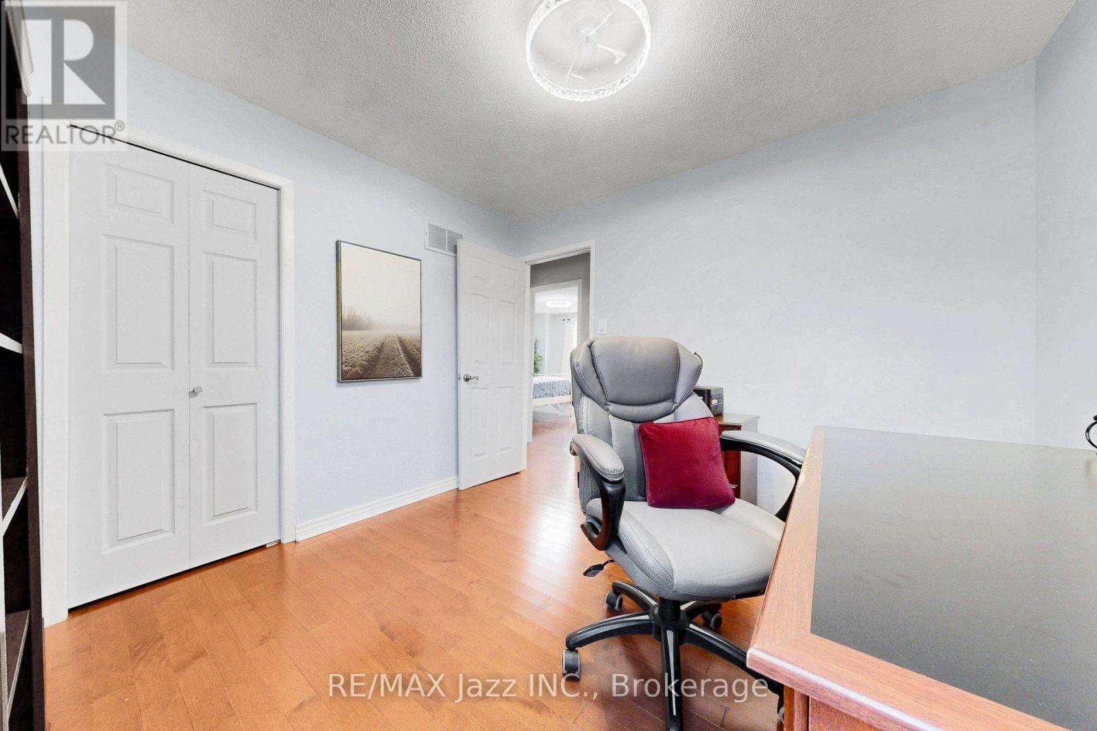 10 Trinity Crescent, Whitby, Ontario  L1N 6L2 - Photo 32 - E14104390