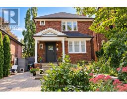 111 CHUDLEIGH AVENUE, Toronto, Ontario