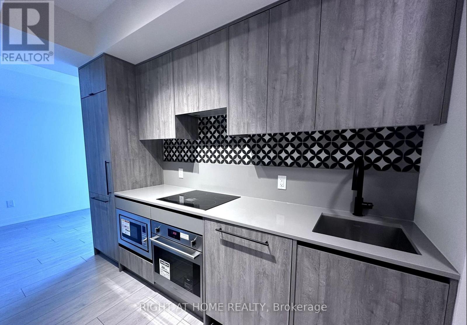 301 - 5 Lakeview Avenue, Toronto (Trinity-Bellwoods), Ontario  M6J 0H3 - Photo 11 - C14104336