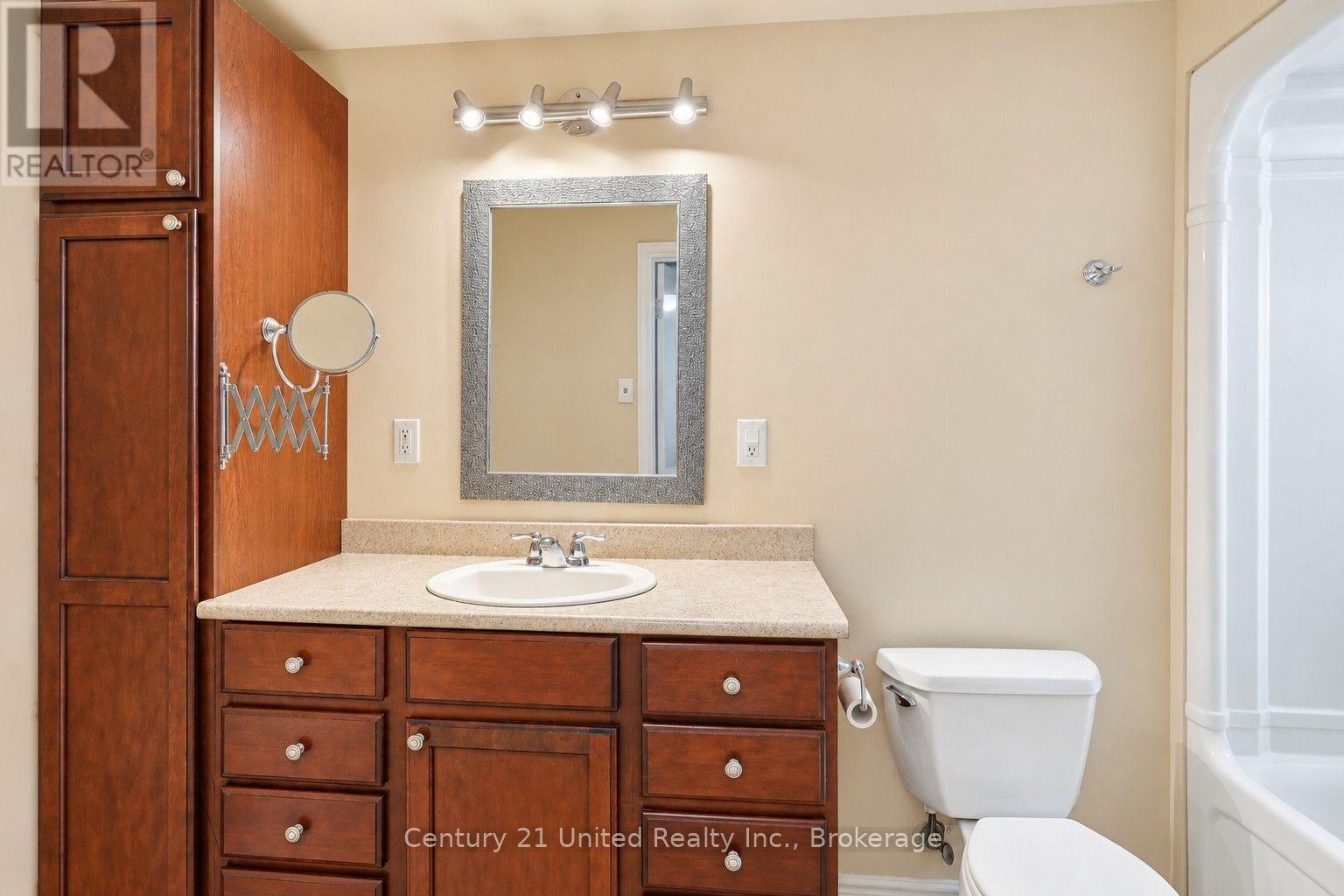 807 Highland Court, Peterborough, Ontario  K9H 5K1 - Photo 32 - X14104340
