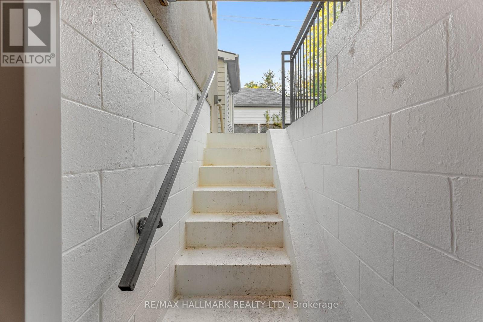 132 Duvernet Avenue, Toronto, Ontario  M4E 1V4 - Photo 29 - E14104346