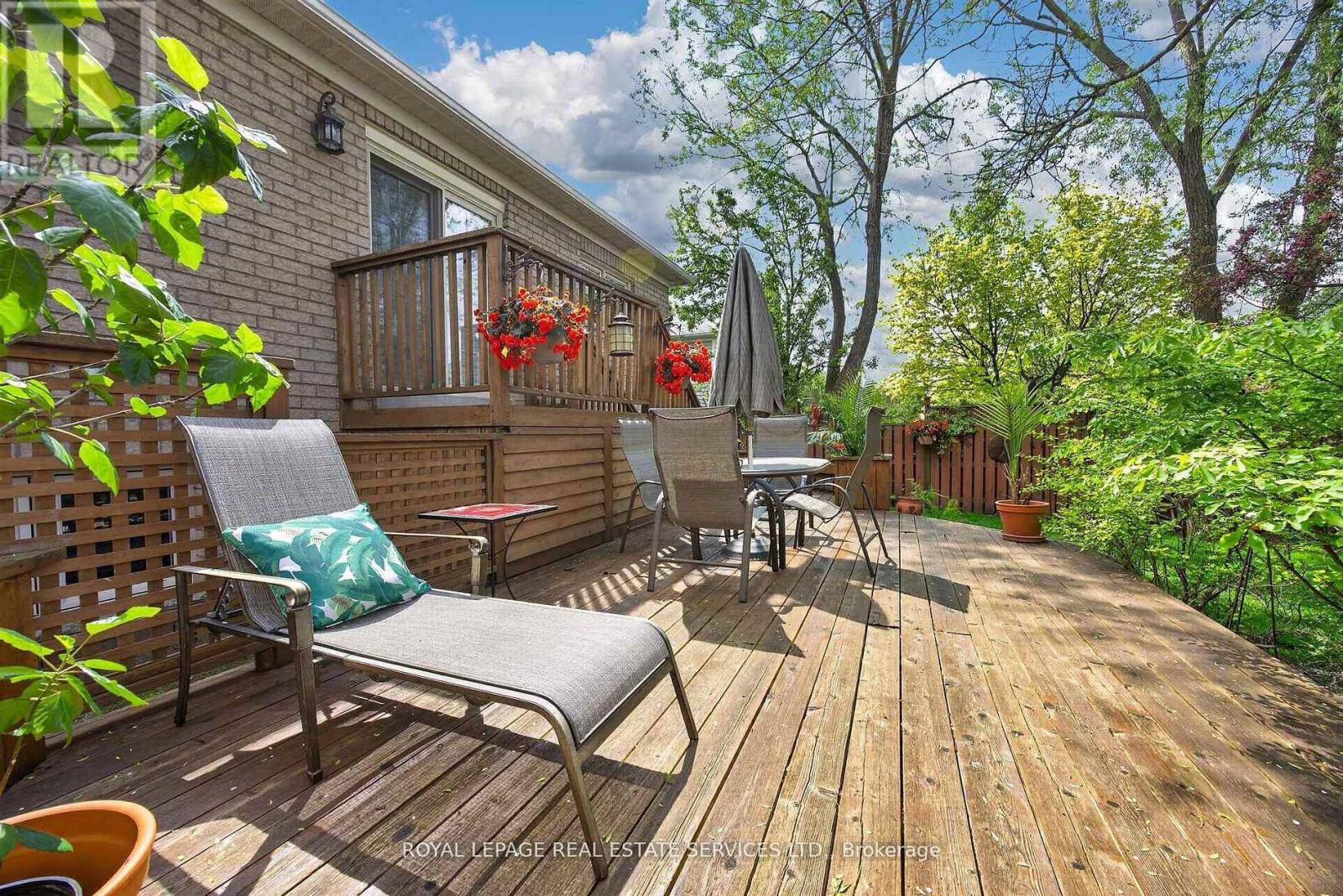 45 Rosemarie Crescent, Whitby, Ontario  L1M 1G6 - Photo 37 - E14104442