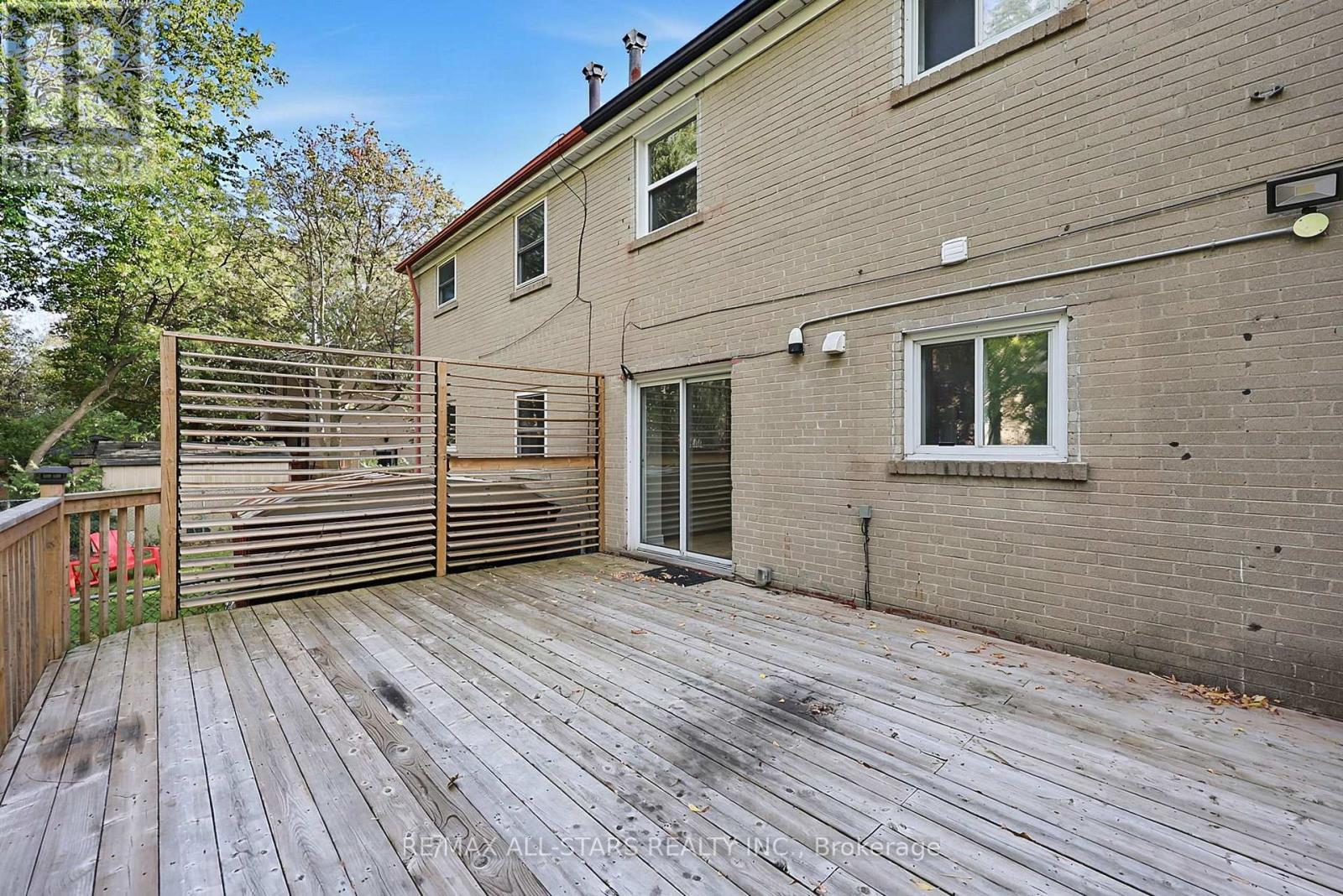 333 Neal Drive, Richmond Hill, Ontario  L4C 3L3 - Photo 32 - N14104306