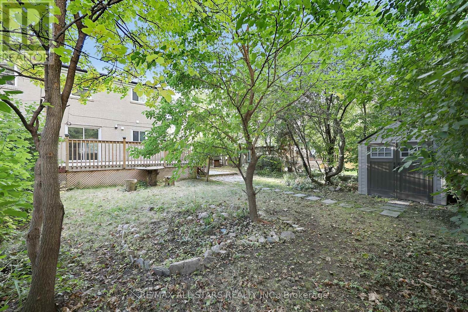 333 Neal Drive, Richmond Hill, Ontario  L4C 3L3 - Photo 37 - N14104306