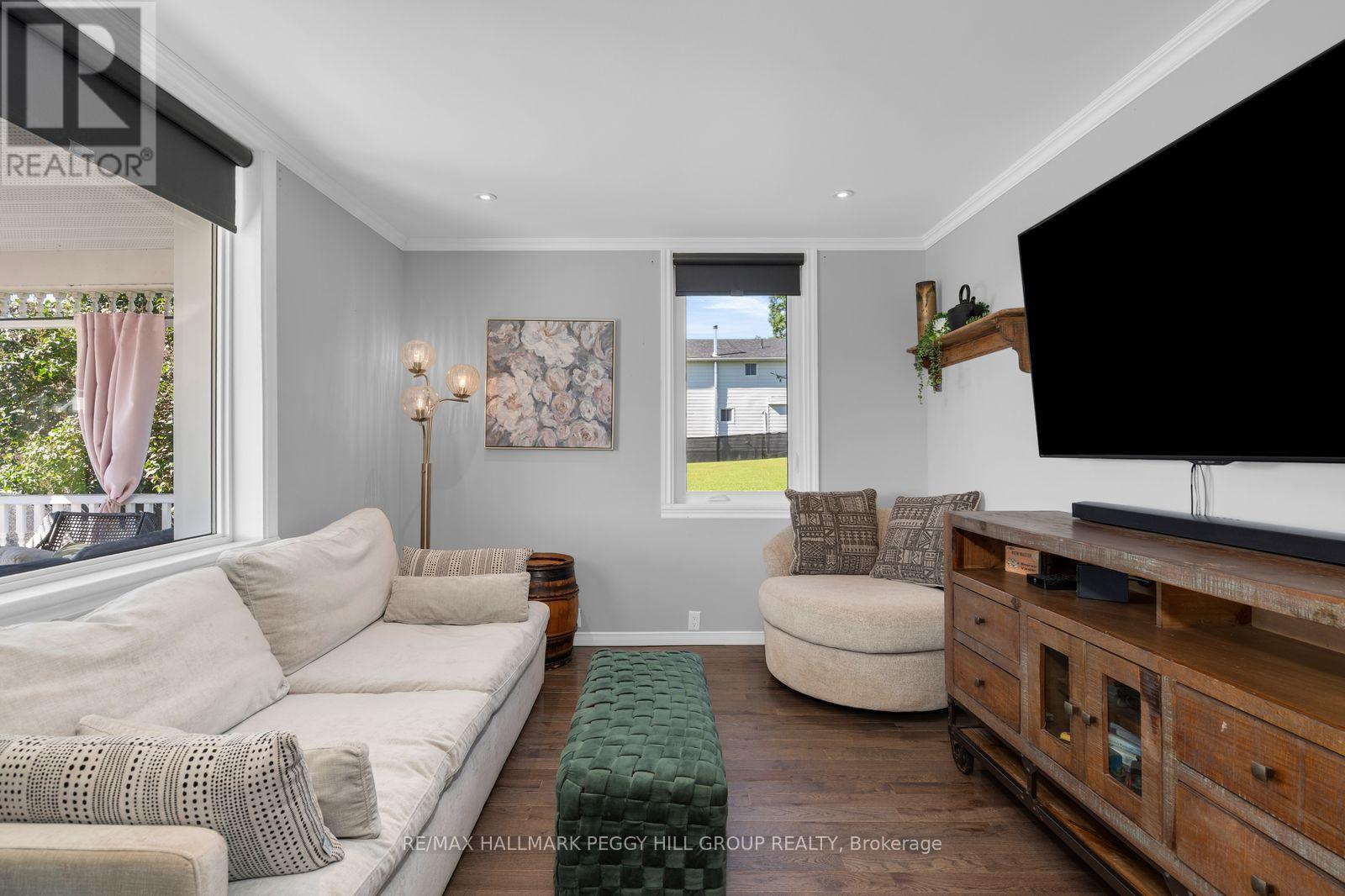 312 Lafontaine Road W, Tiny, Ontario  L9M 0H1 - Photo 7 - S14104298
