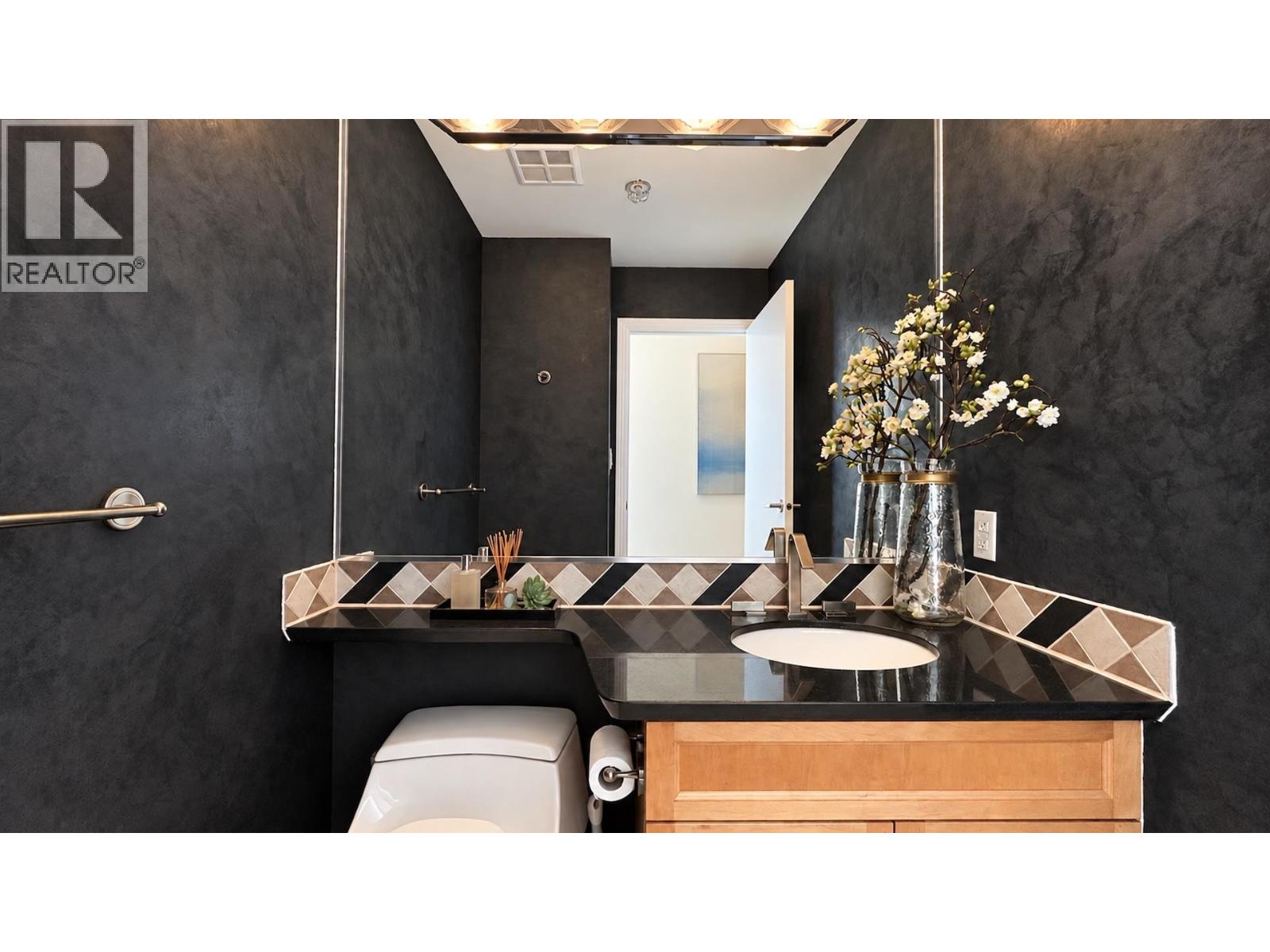 701 1111 Marinaside Crescent, Vancouver, British Columbia  V6Z 2Y3 - Photo 13 - R3177266