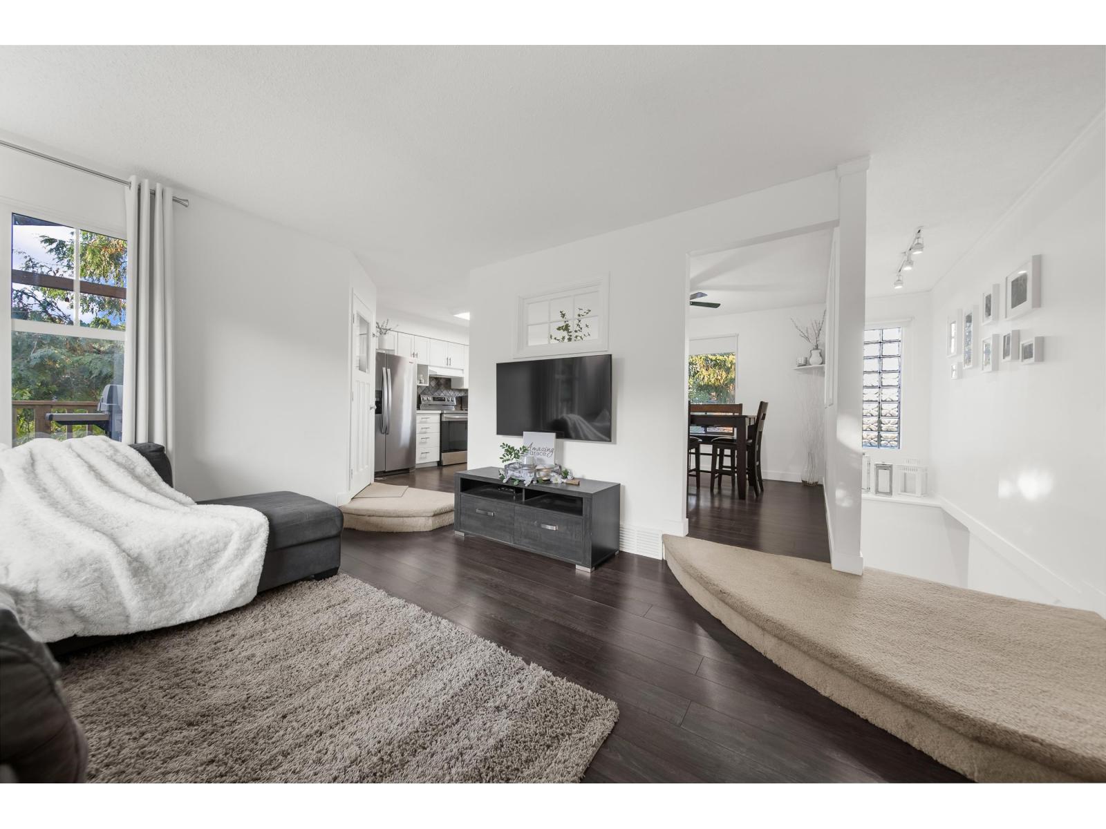 2734 Valemont Crescent, Abbotsford, British Columbia  V2T 3V5 - Photo 7 - R3176845