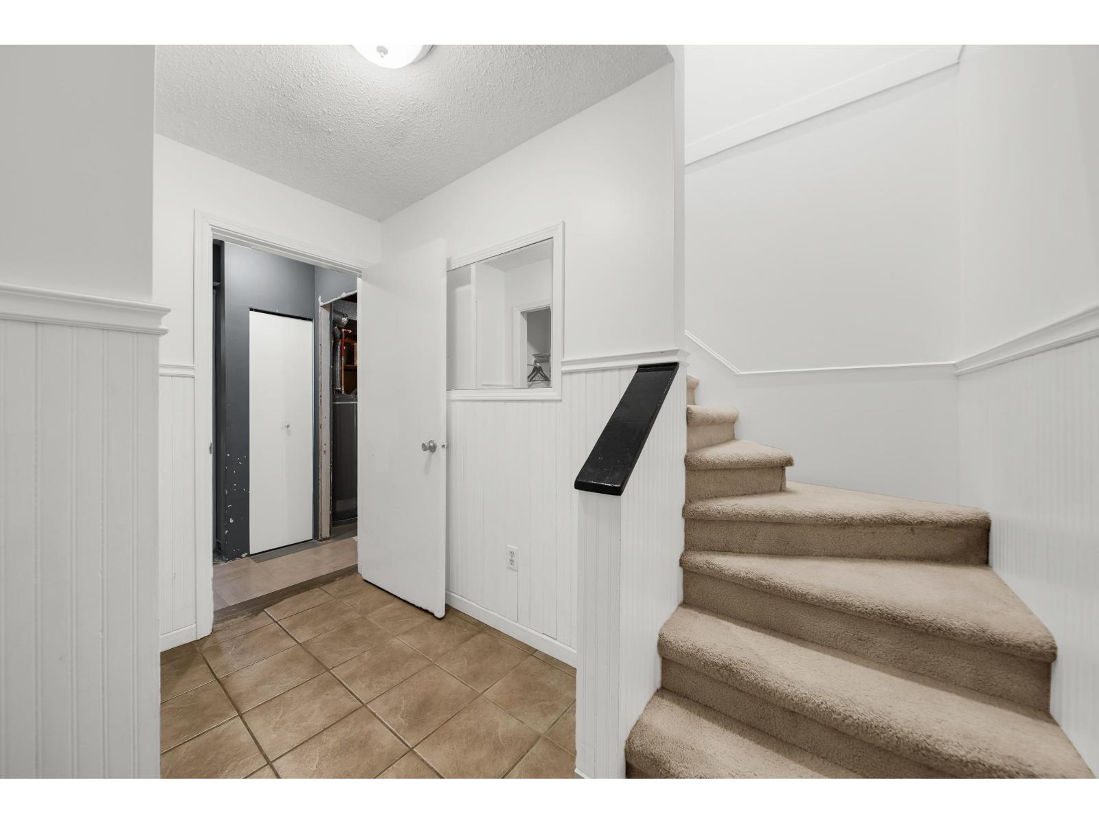 2734 Valemont Crescent, Abbotsford, British Columbia  V2T 3V5 - Photo 4 - R3176845