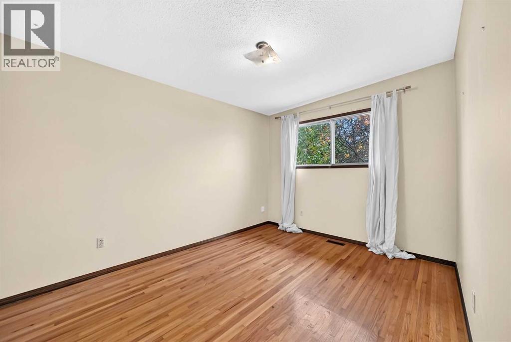 823 67 Avenue Sw, Calgary, Alberta  T2V 0M6 - Photo 12 - A2351912