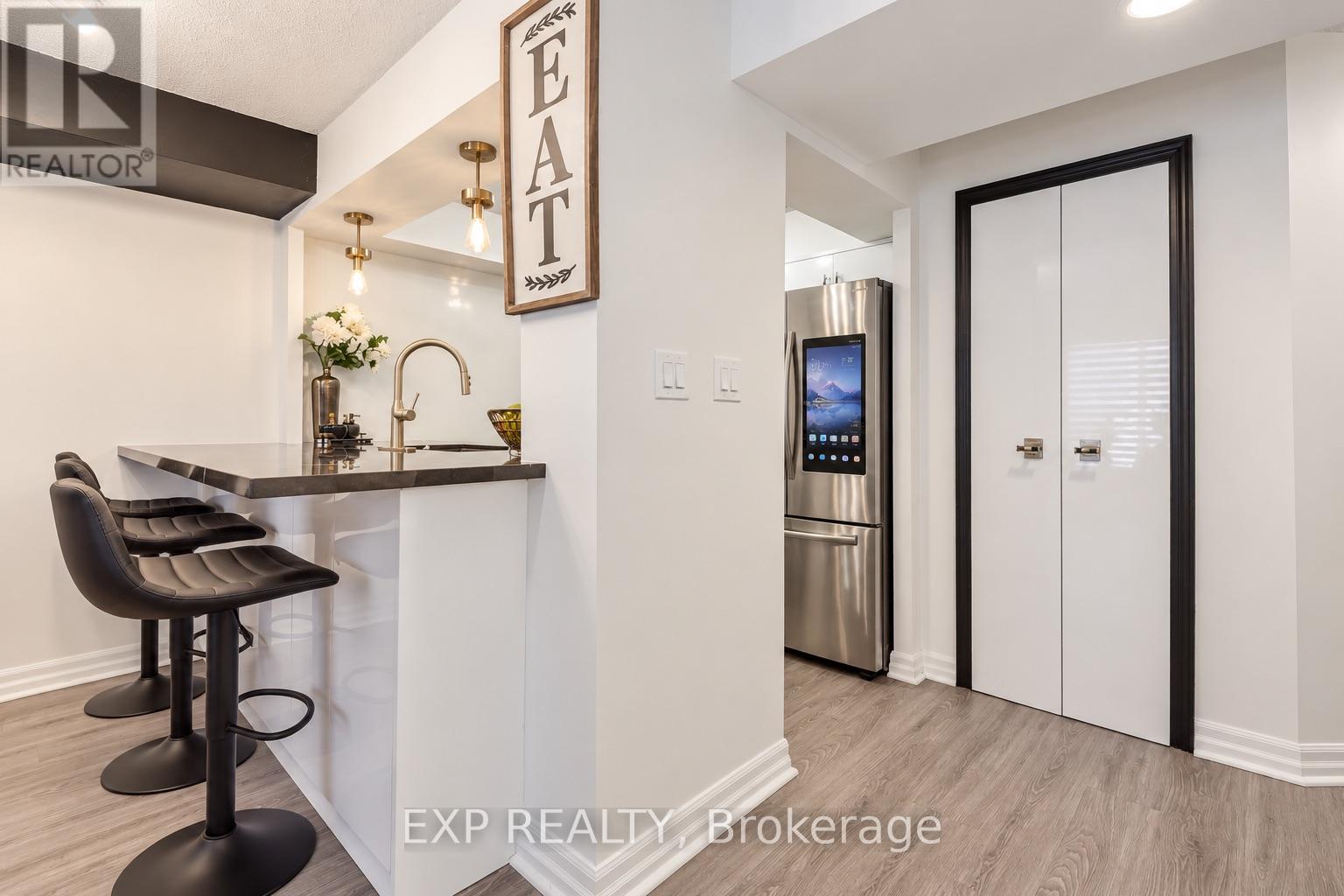 1407 - 3 Hickory Tree Road, Toronto, Ontario  M9N 3W5 - Photo 11 - W14104260