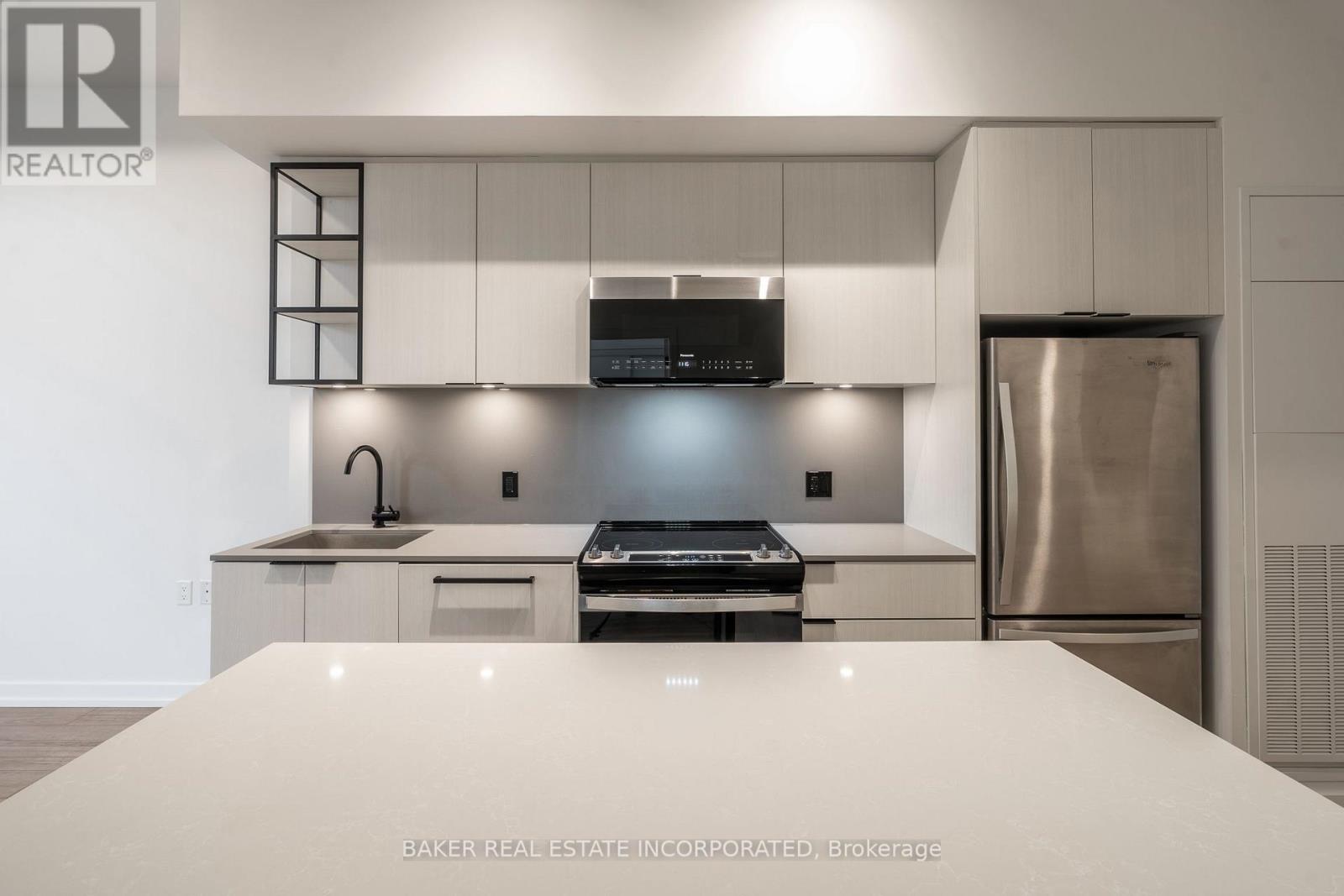 208 - 740 Dupont Street, Toronto (Dovercourt-Wallace Emerson-Junction), Ontario  M6G 0A9 - Photo 13 - W14104380