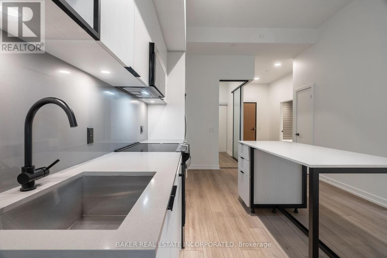 208 - 740 Dupont Street, Toronto (Dovercourt-Wallace Emerson-Junction), Ontario  M6G 0A9 - Photo 2 - W14104380