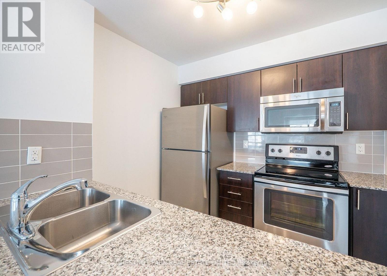910 - 1410 Dupont Street, Toronto, Ontario  M6H 0B6 - Photo 15 - W14104388