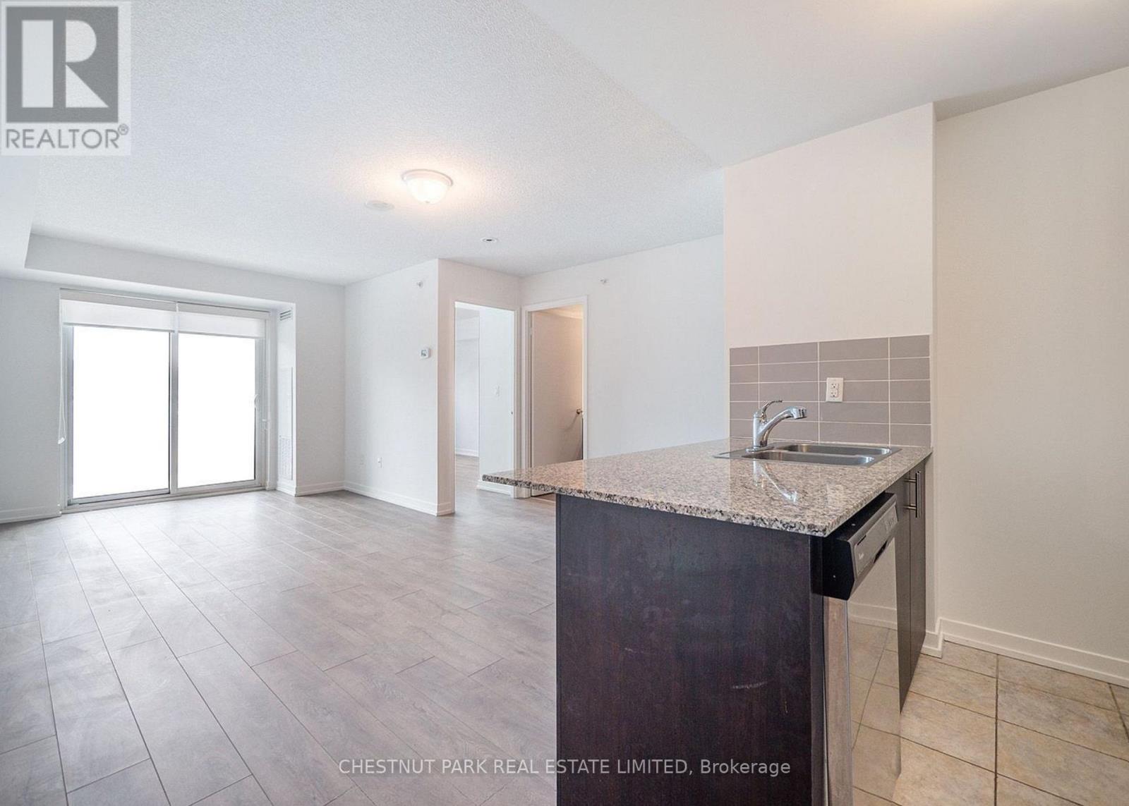 910 - 1410 Dupont Street, Toronto, Ontario  M6H 0B6 - Photo 7 - W14104388