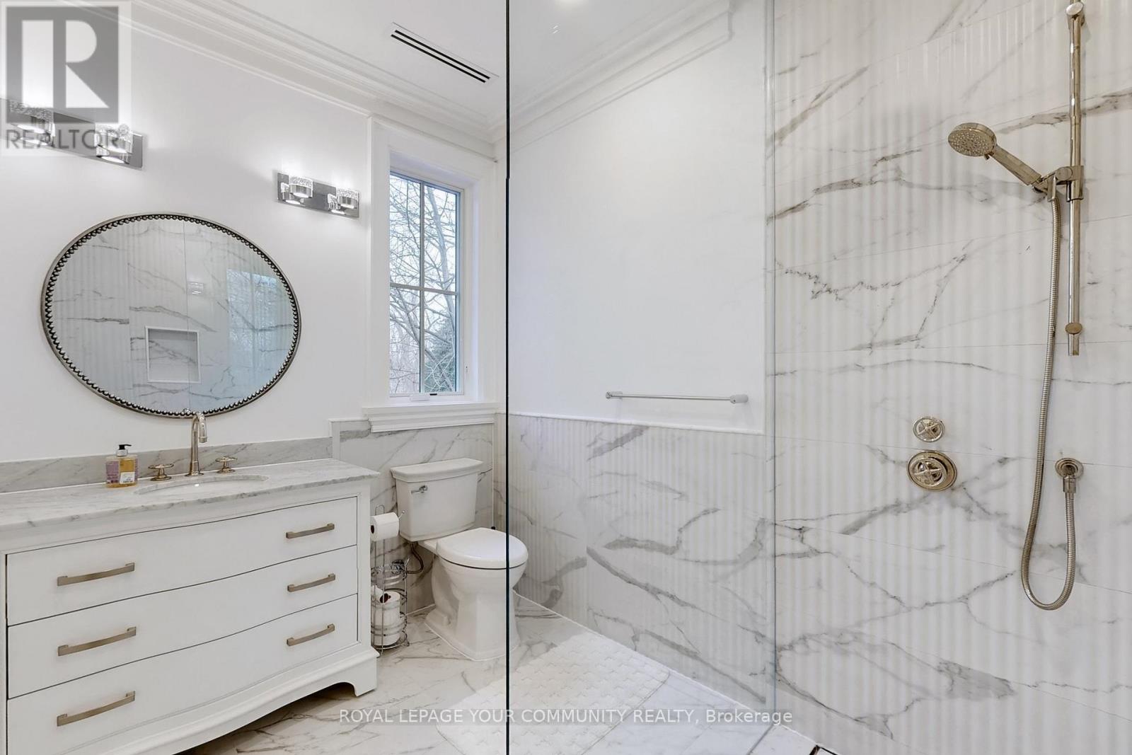 1427 Lakeshore Road W, Oakville (Sw Southwest), Ontario  L6L 1G4 - Photo 27 - W14104392